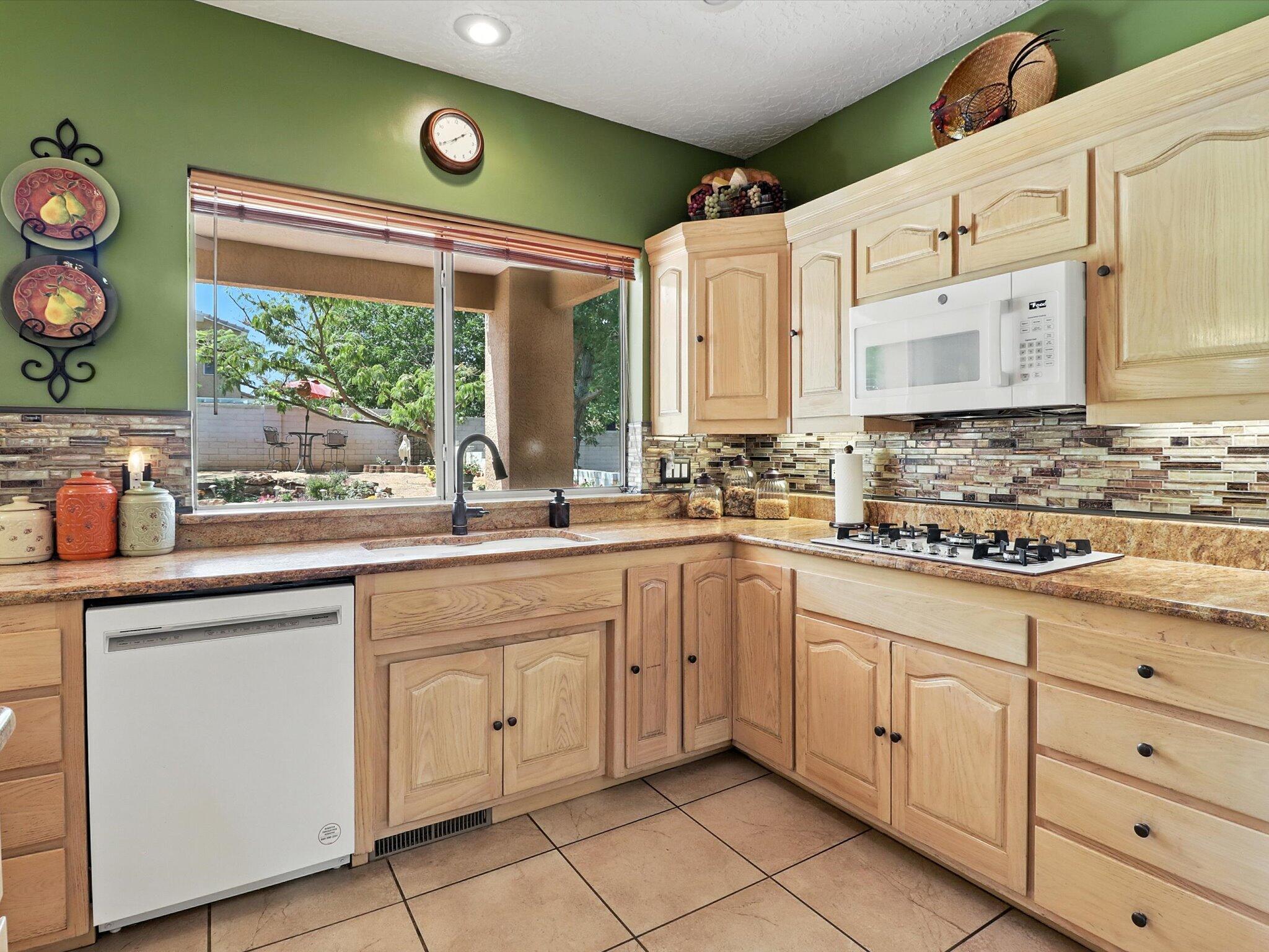 3015 ASHKIRK Place SE