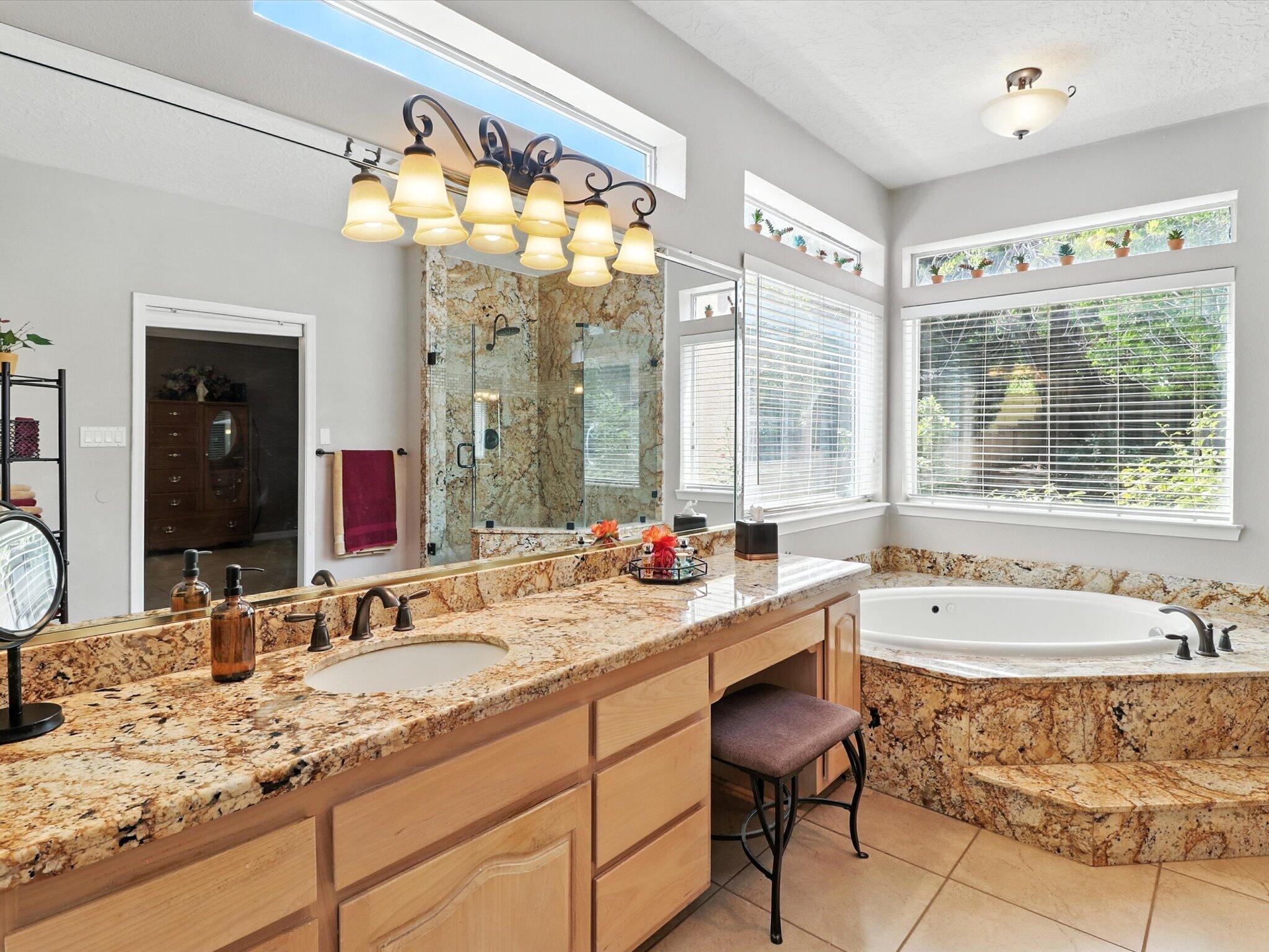 3015 ASHKIRK Place SE