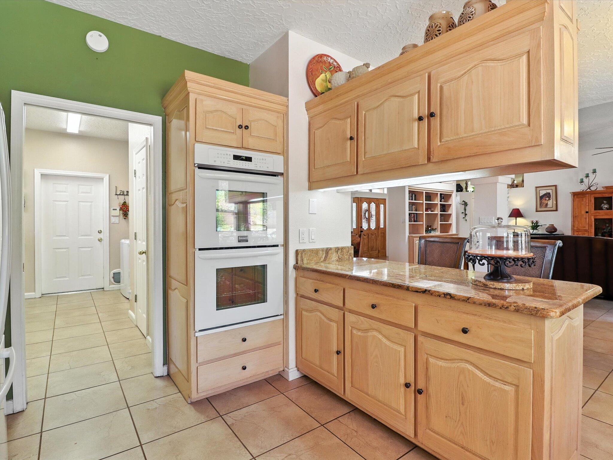 3015 ASHKIRK Place SE