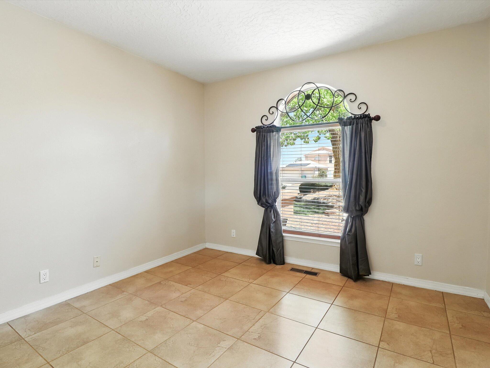 3015 ASHKIRK Place SE