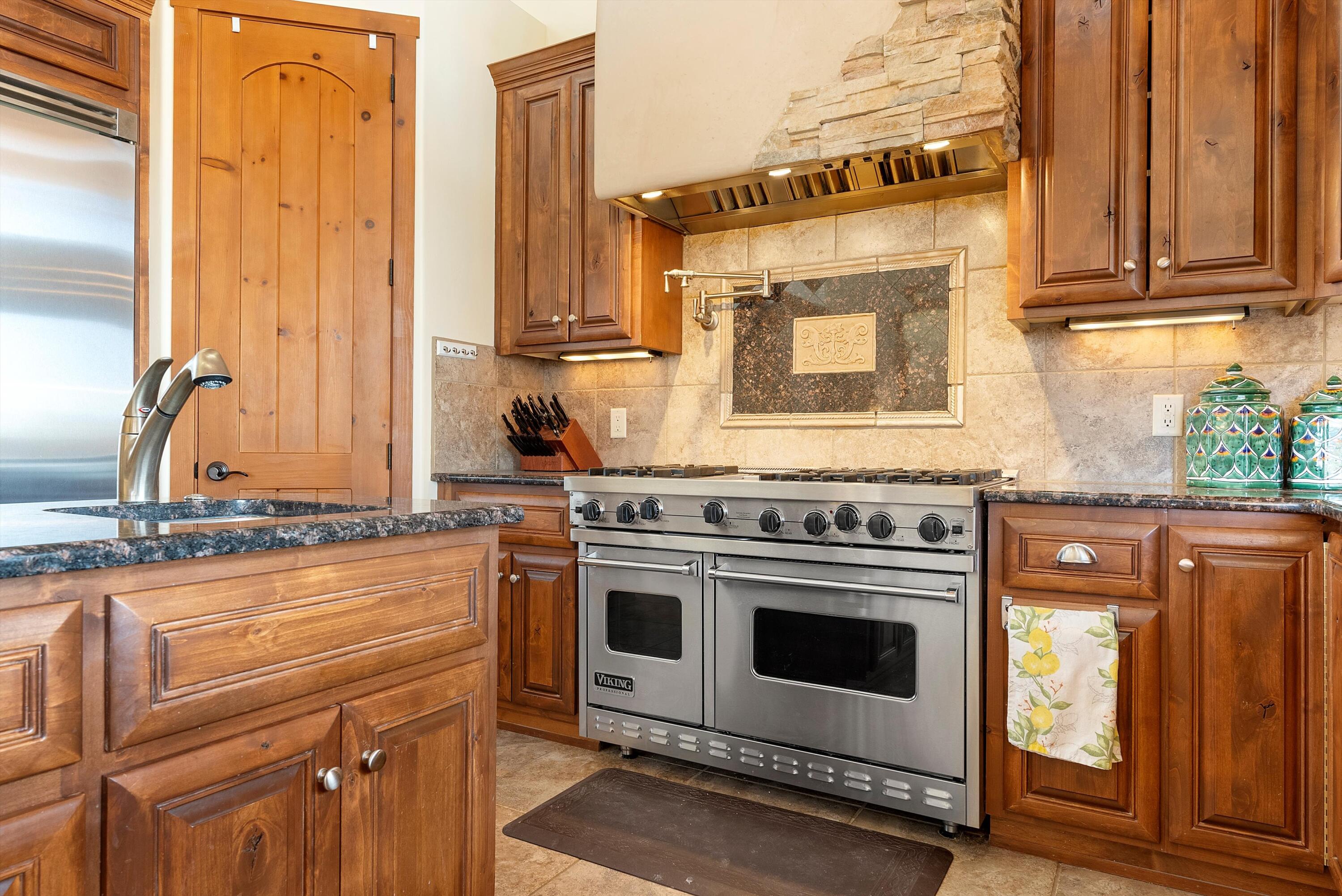 5517 BARRANCA OVERLOOK Court