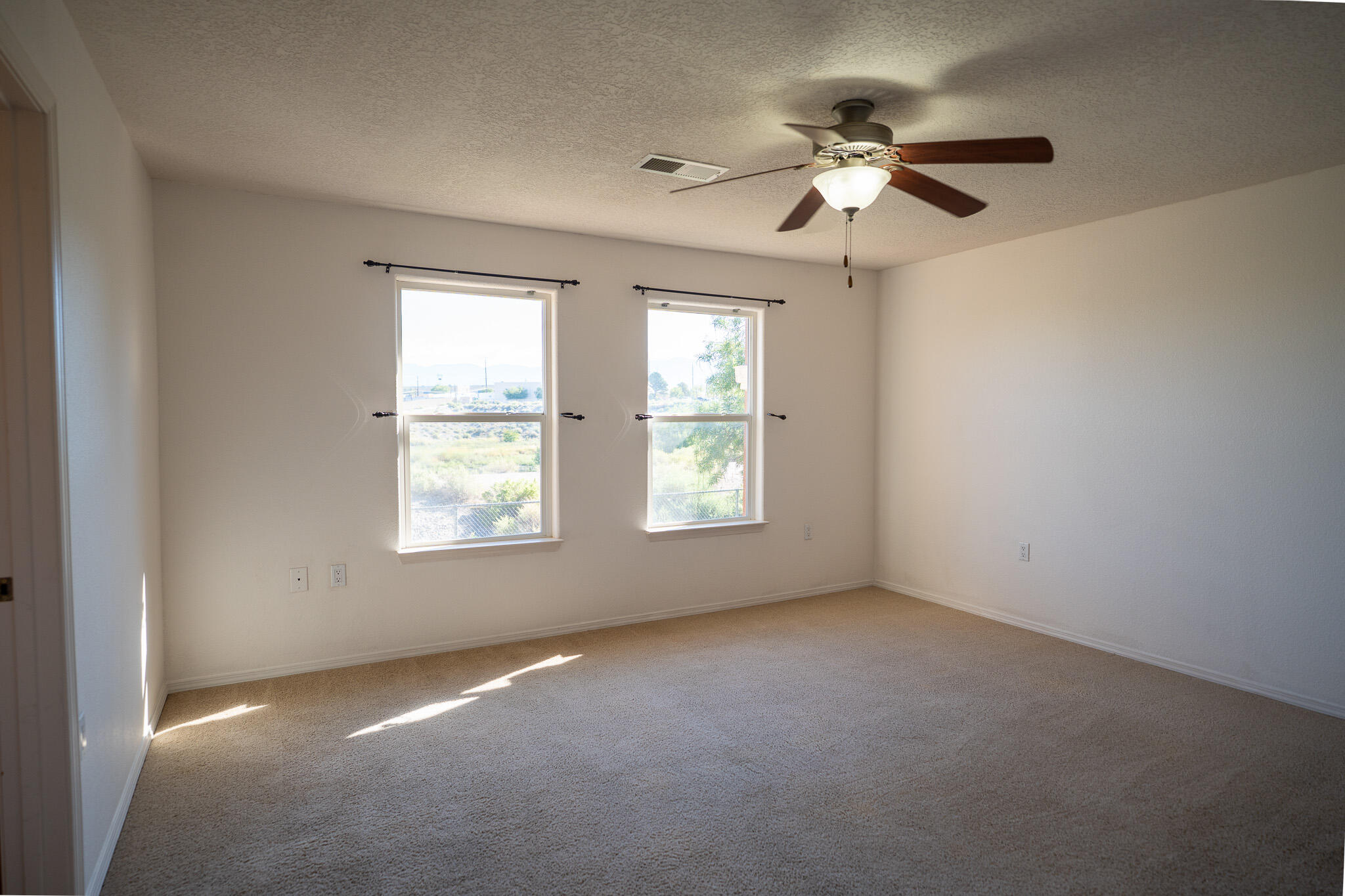 601 MENAUL Boulevard NE 2304