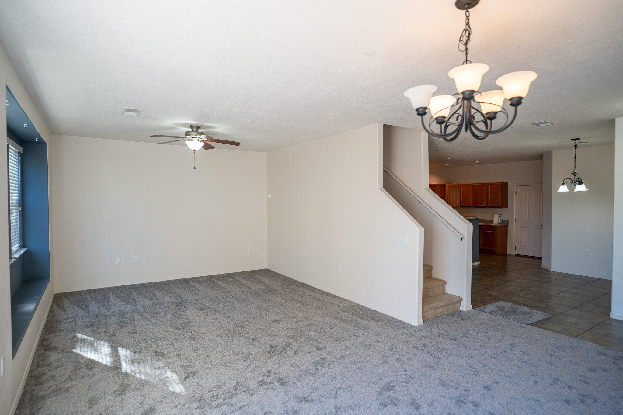 601 MENAUL Boulevard NE 2304
