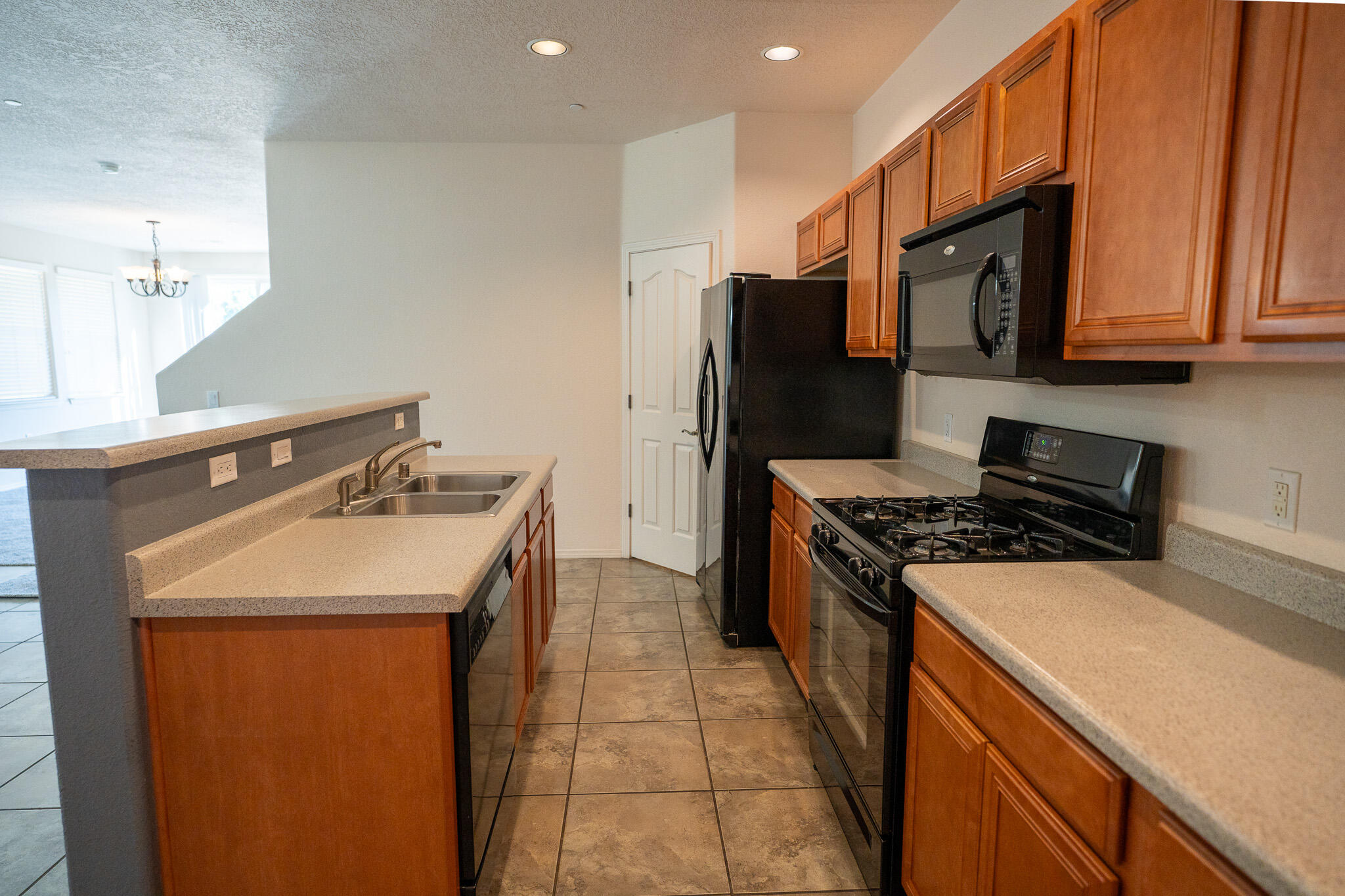 601 MENAUL Boulevard NE 2304