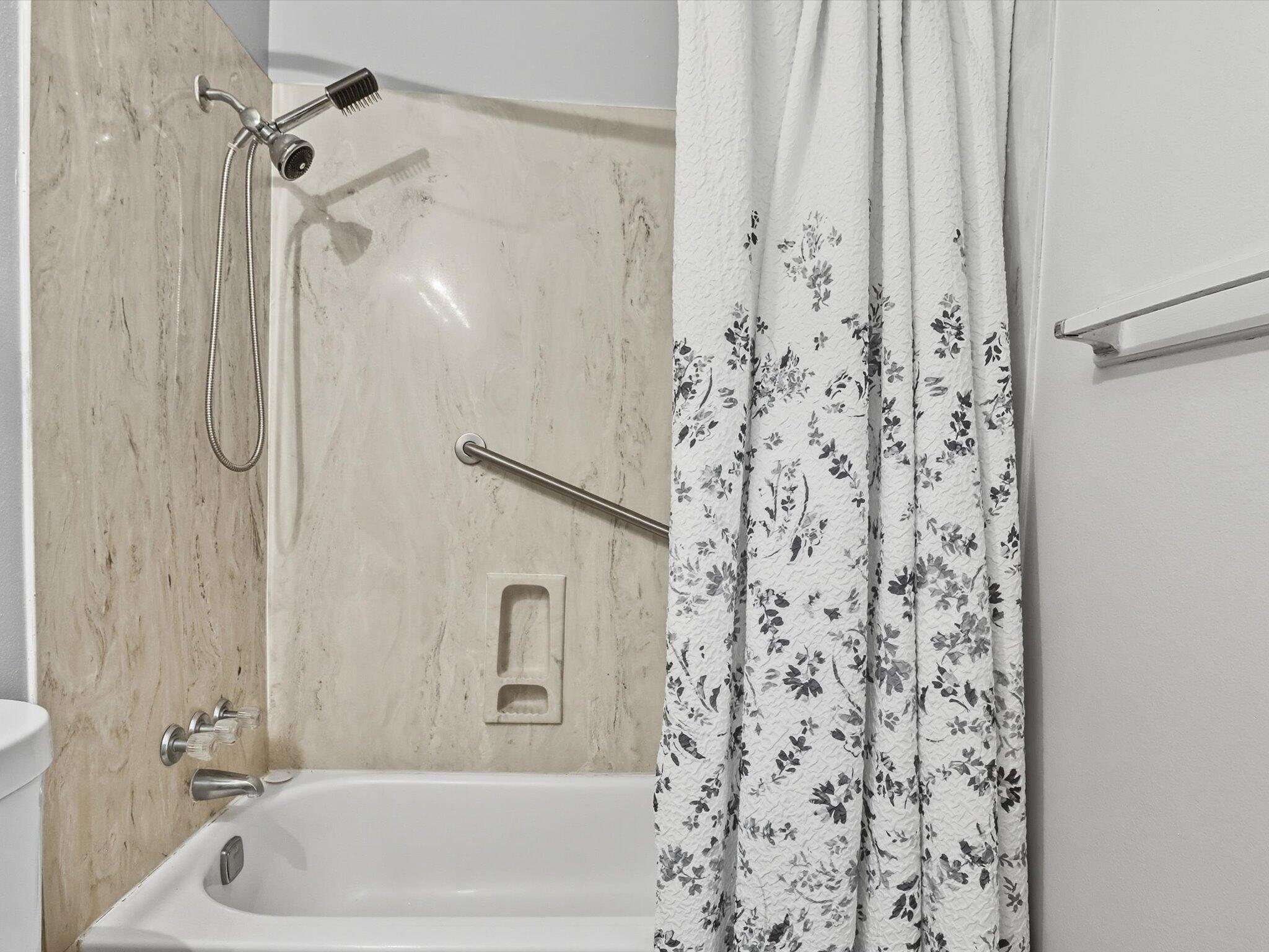 3000 BRIGHT STAR Drive NW