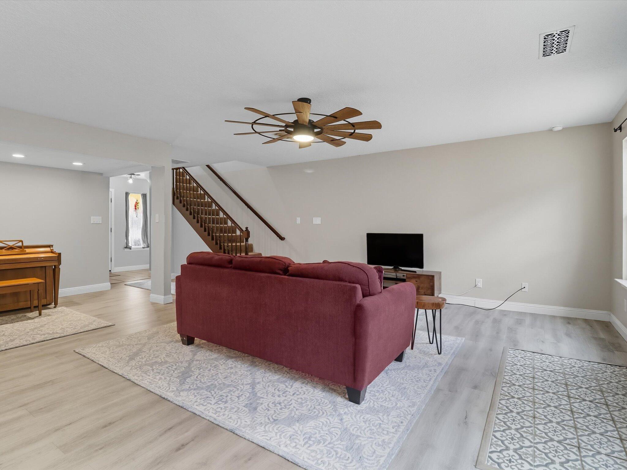 3000 BRIGHT STAR Drive NW