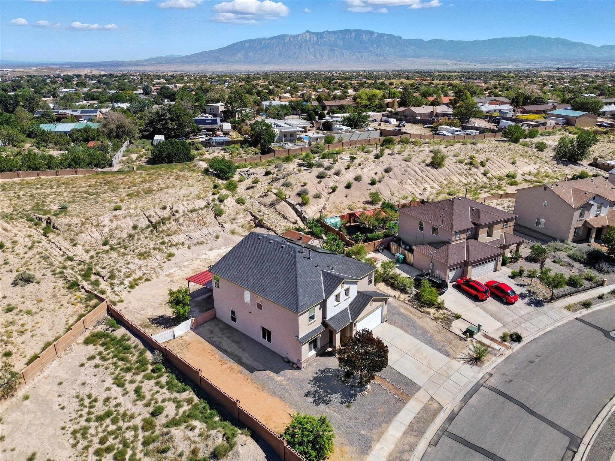 206 SUGAR RIDGE Loop SE