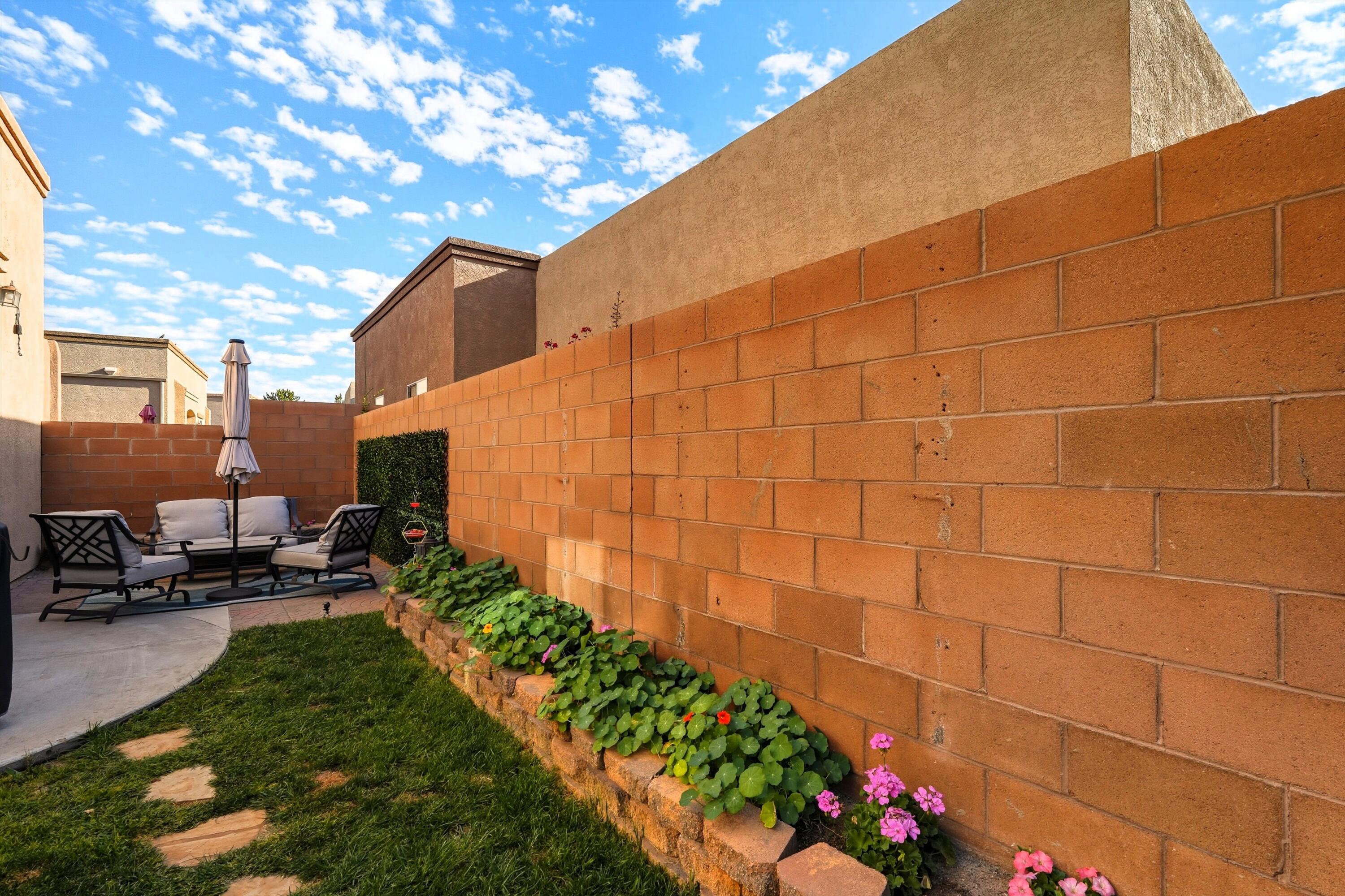 2246 CORTINA Loop SE