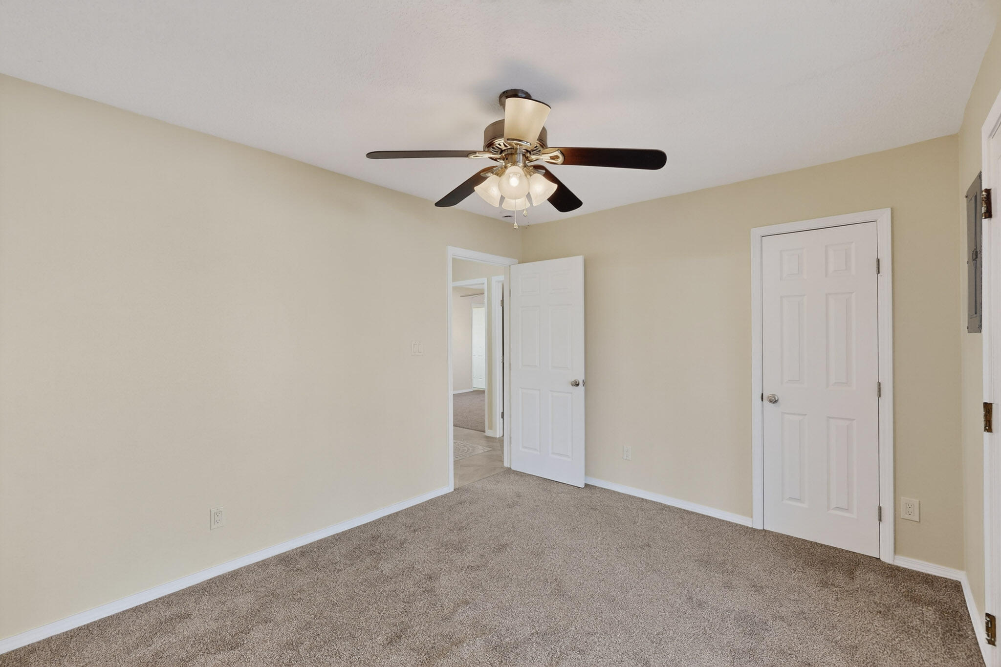 716 Georgia Street SE