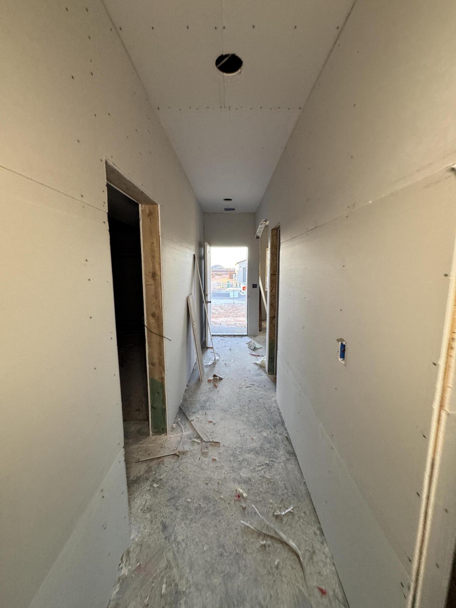 2684 Seaforth Circle NE