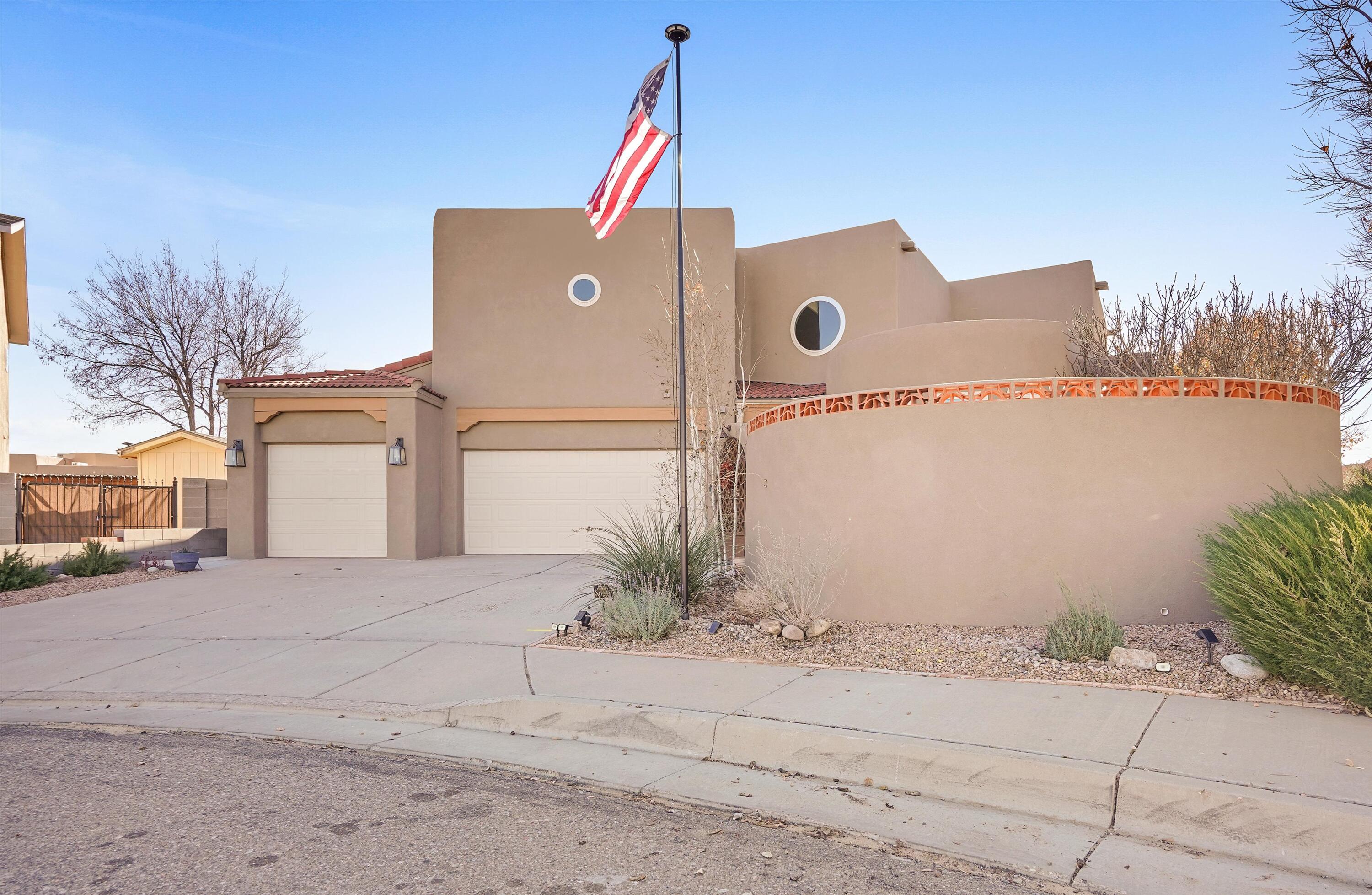 6416 Pima Place NW