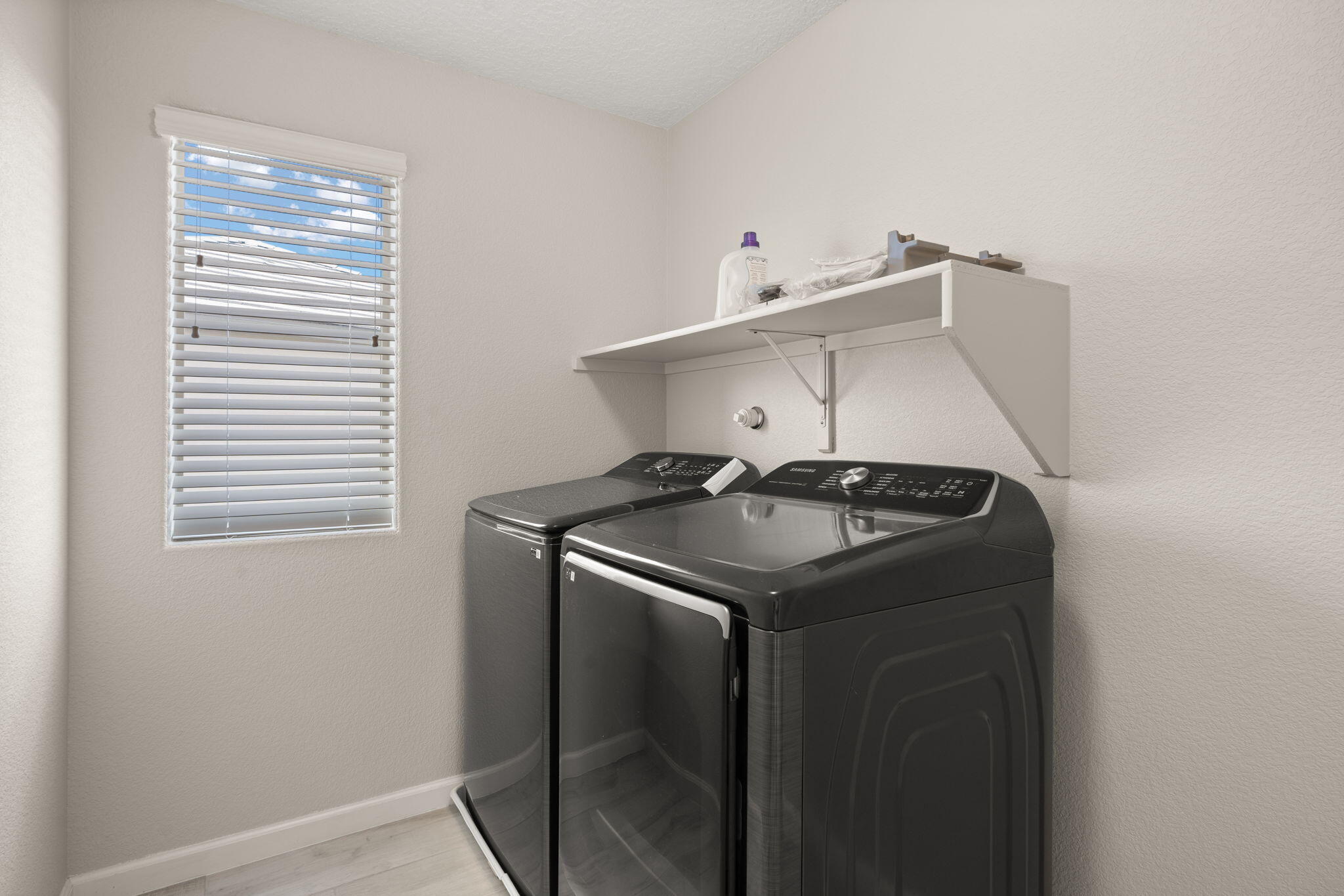 3002 Turquesa Loop SE