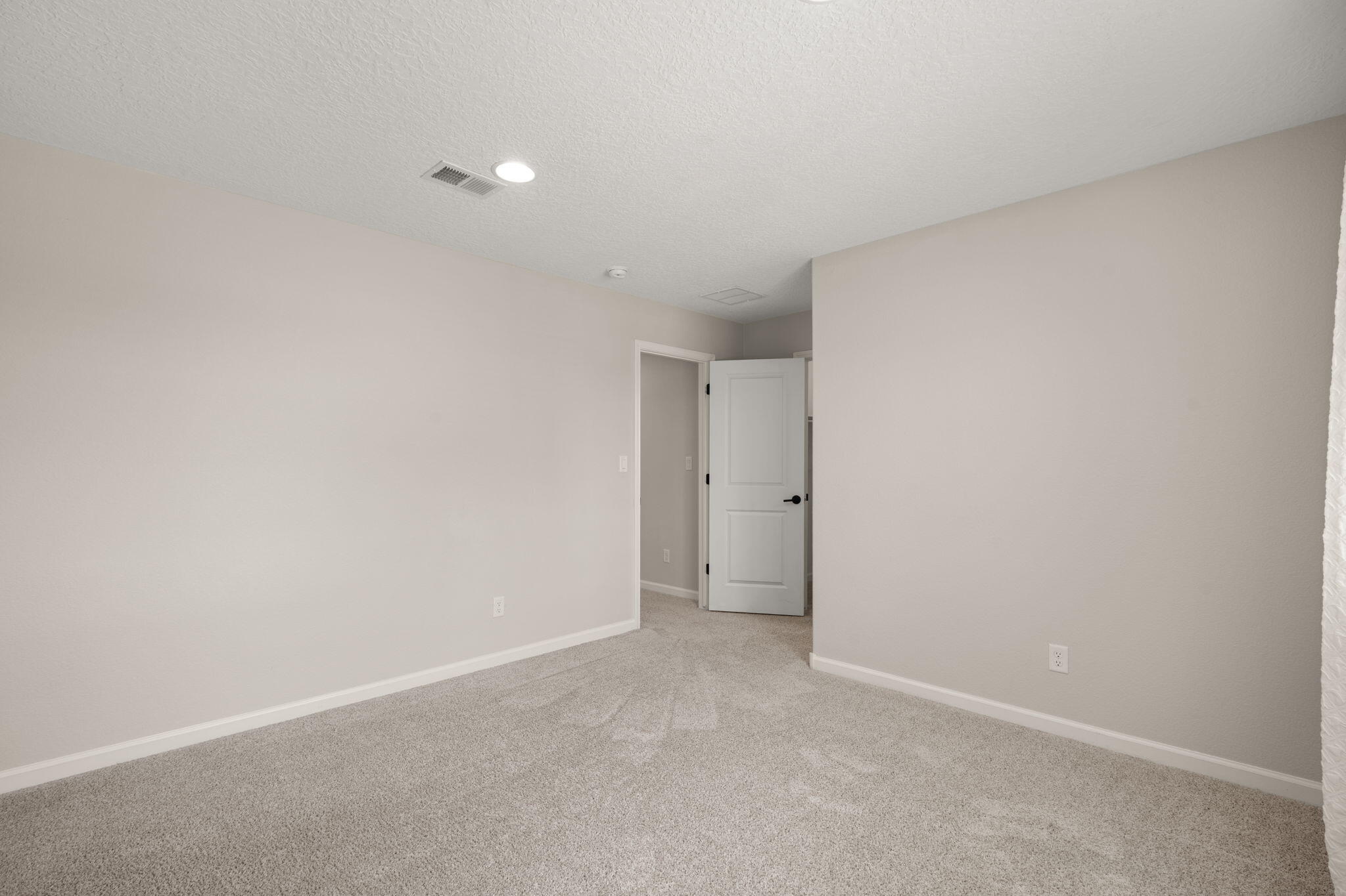 3002 Turquesa Loop SE