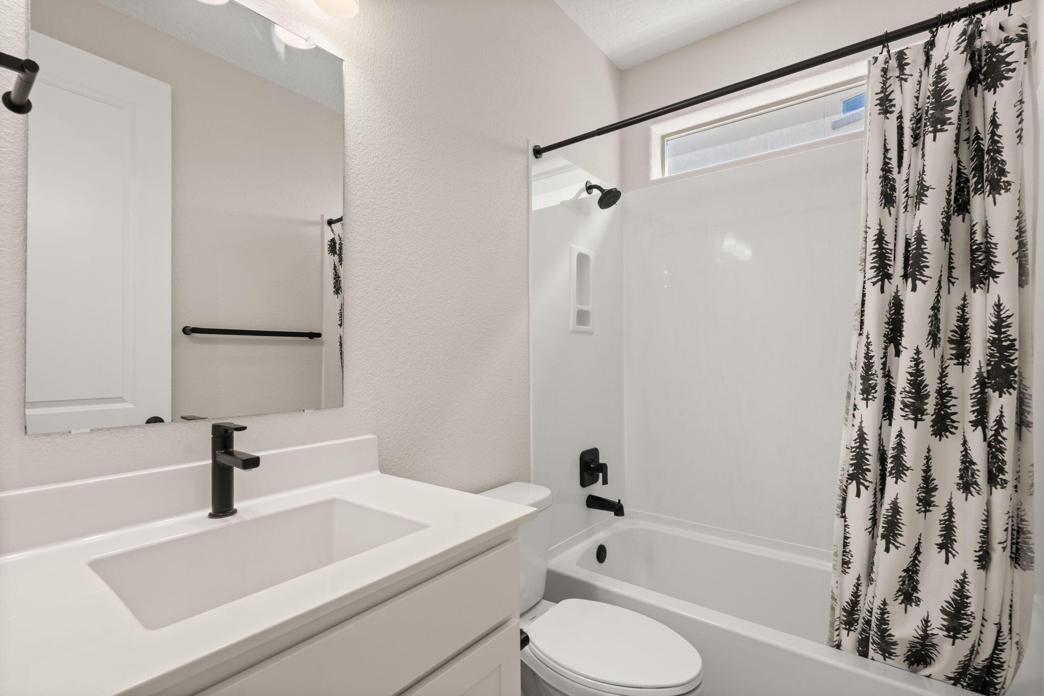 3002 Turquesa Loop SE