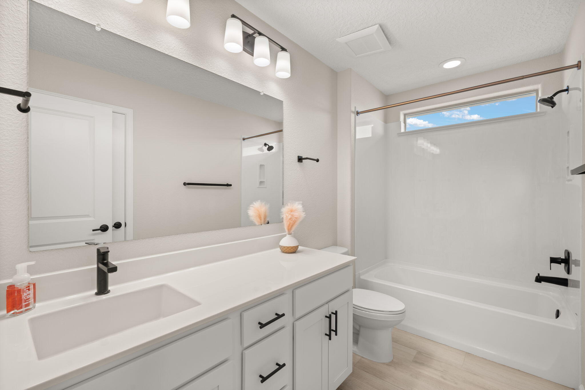 3002 Turquesa Loop SE