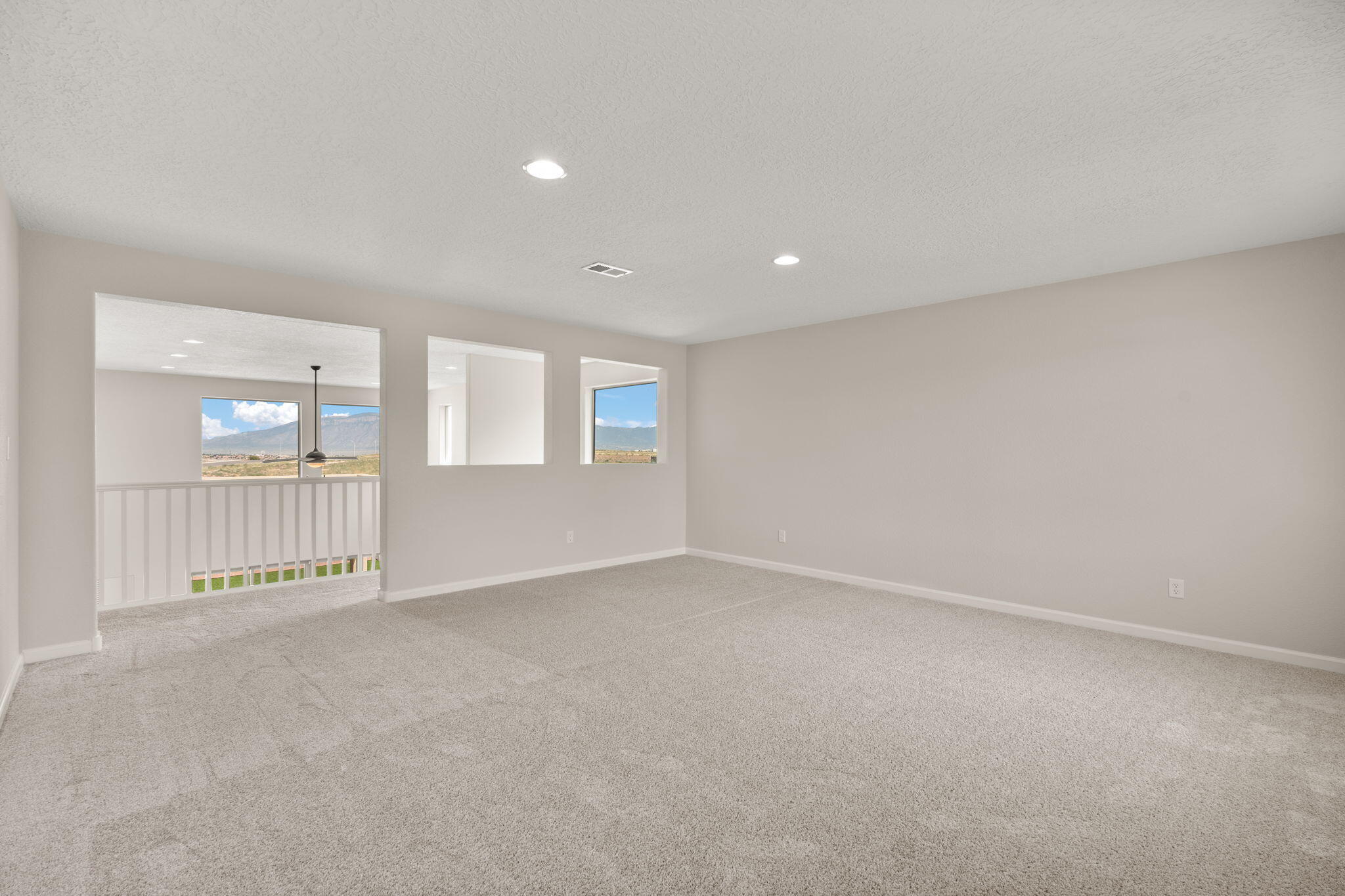 3002 Turquesa Loop SE