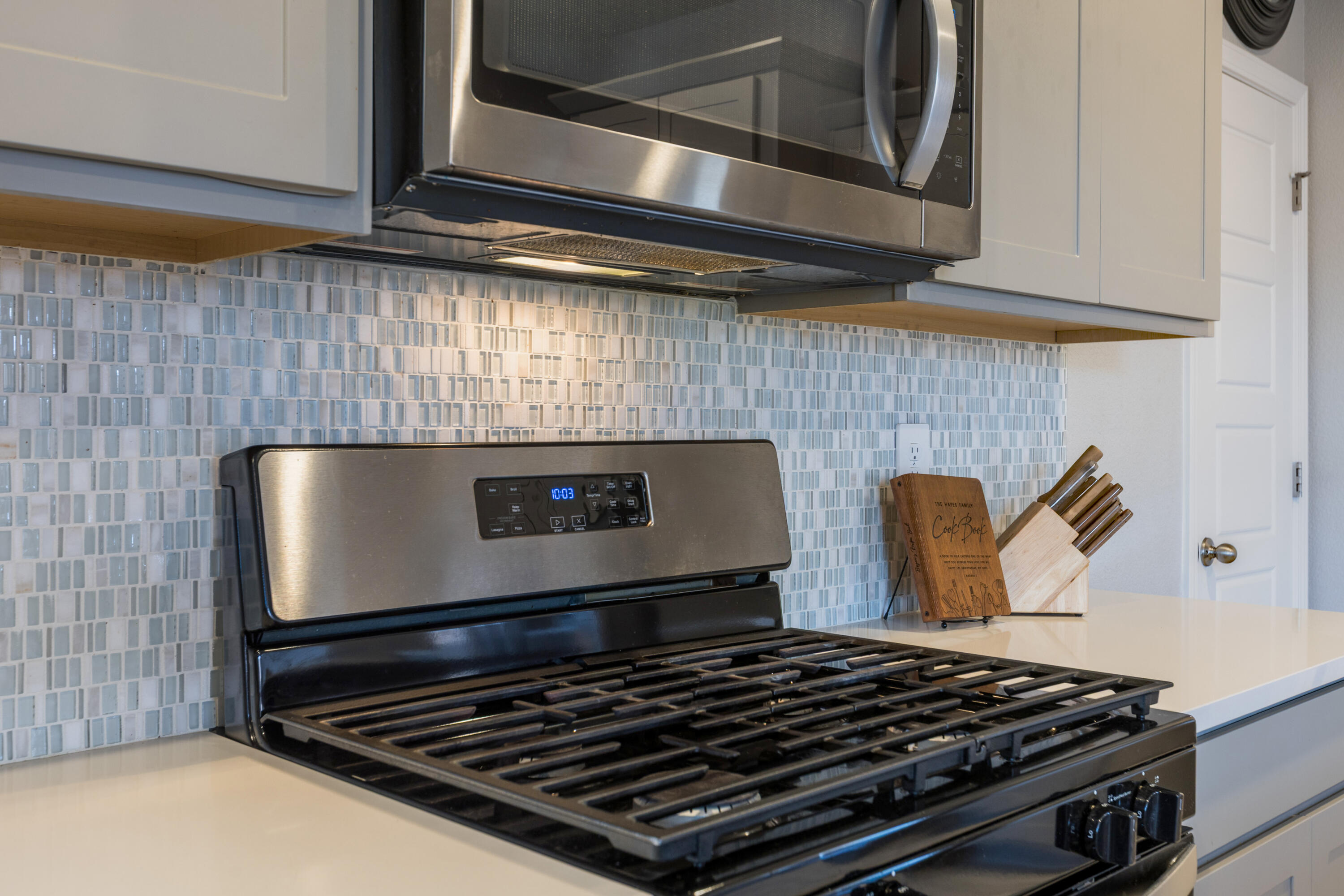 3205 Tazanita Loop SE