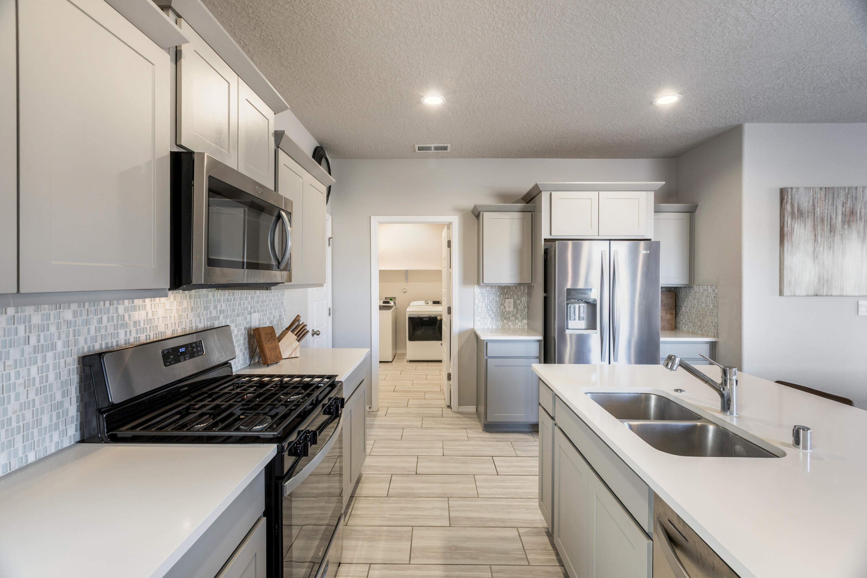 3205 Tazanita Loop SE