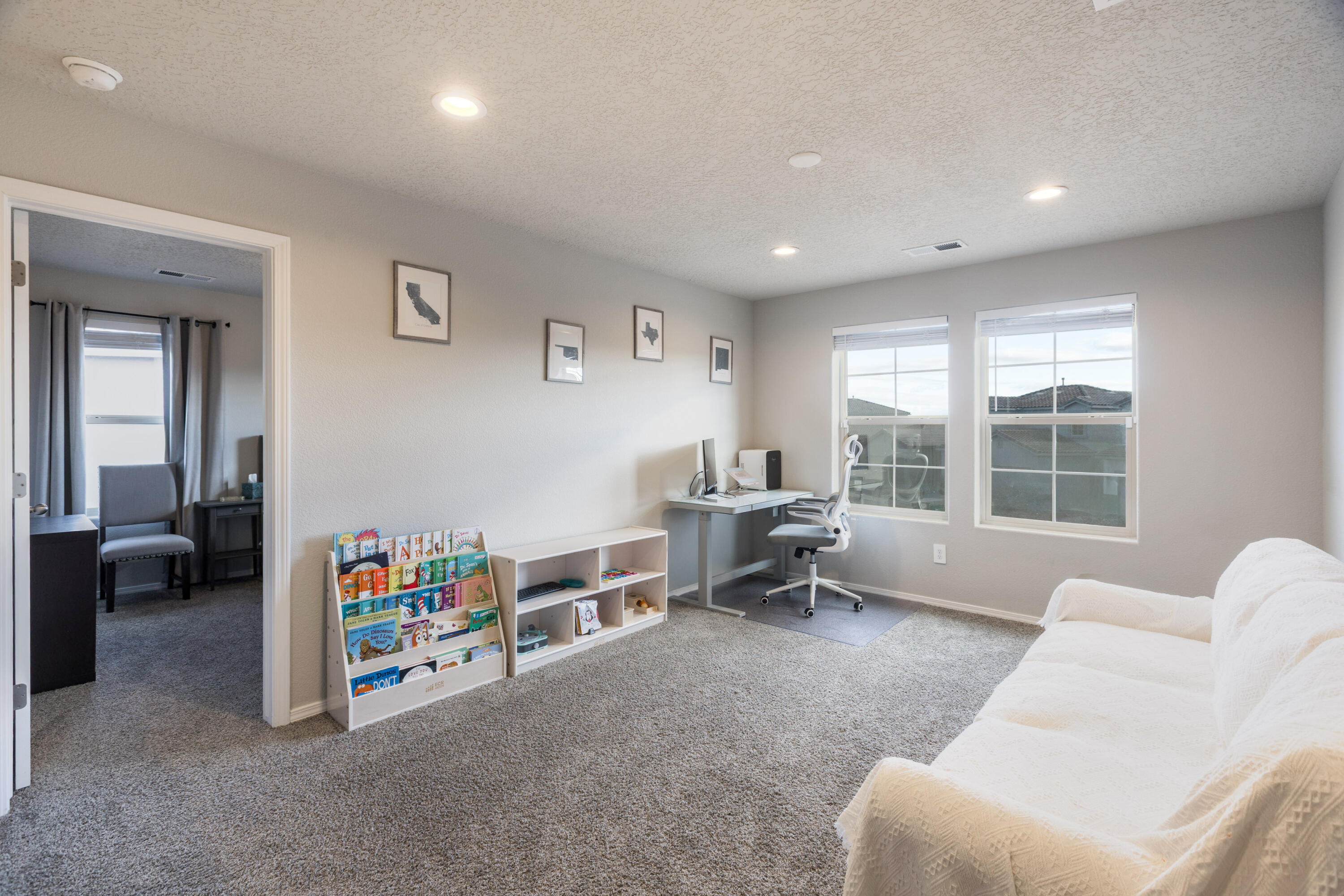 3205 Tazanita Loop SE