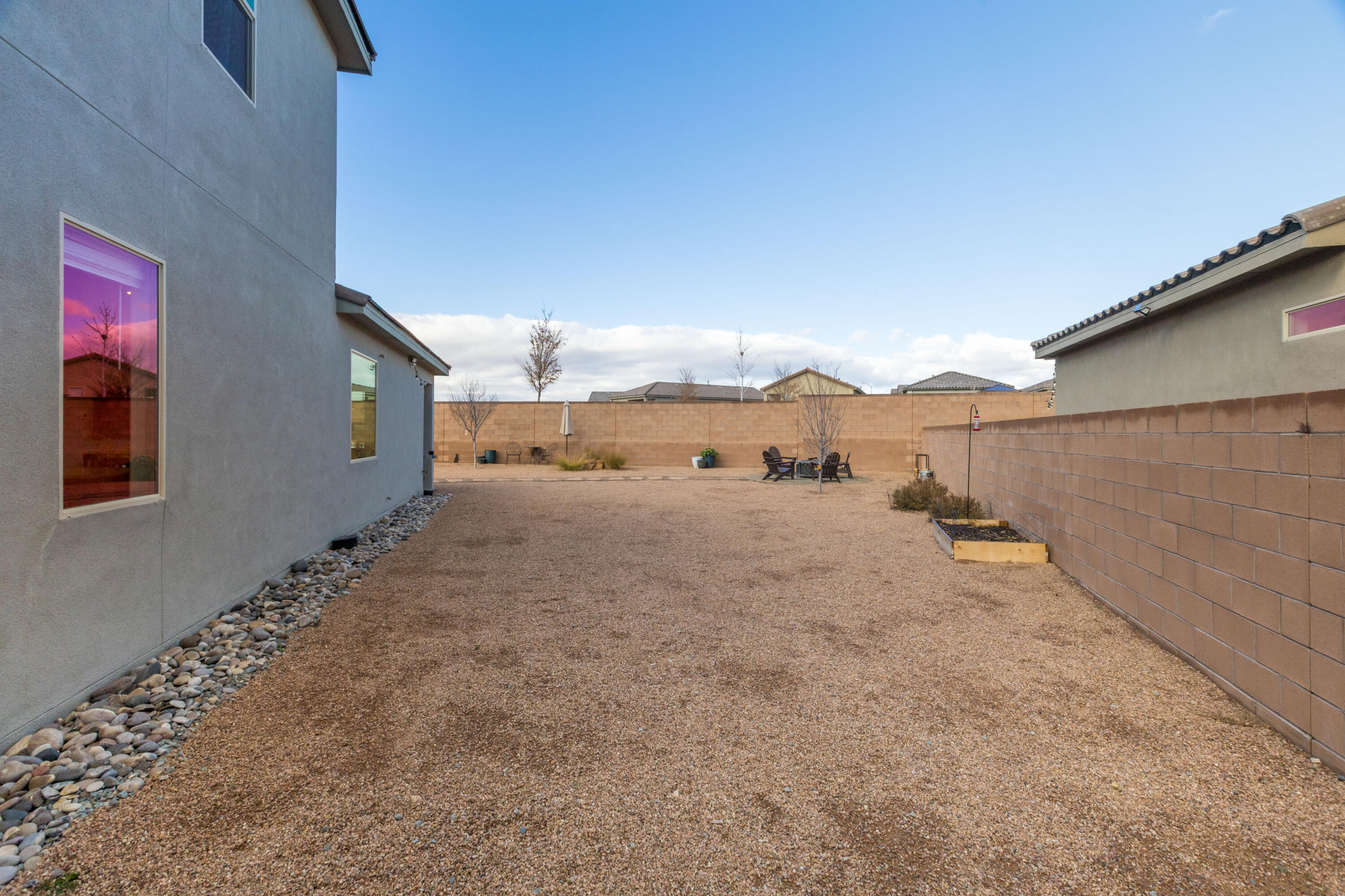 3205 Tazanita Loop SE