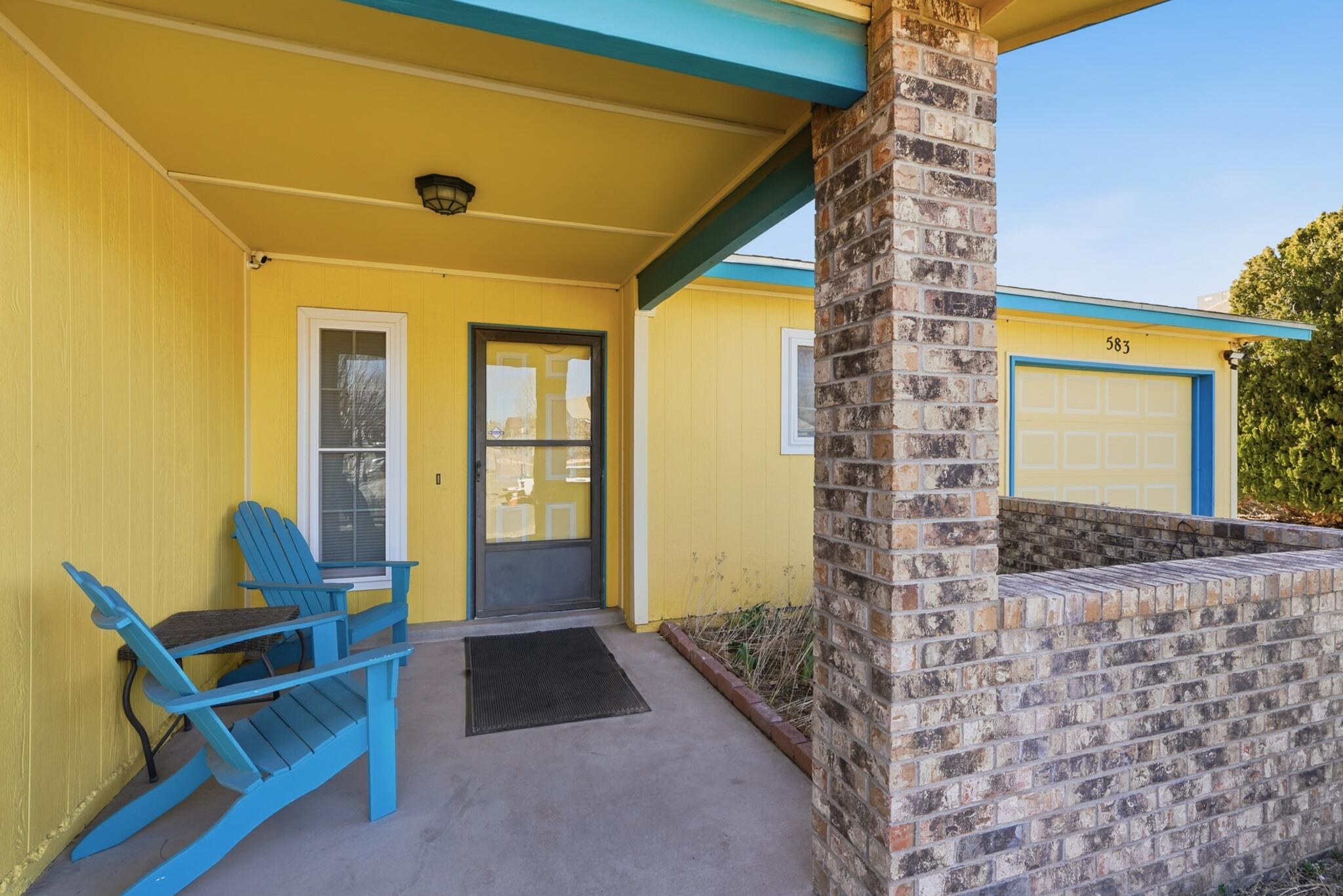 583 Stagecoach Road SE