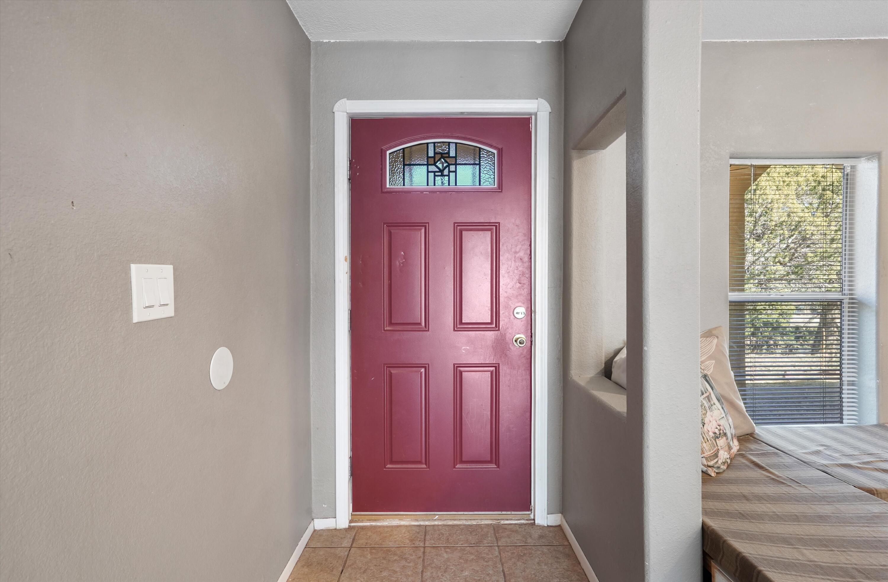 6 Derek Court