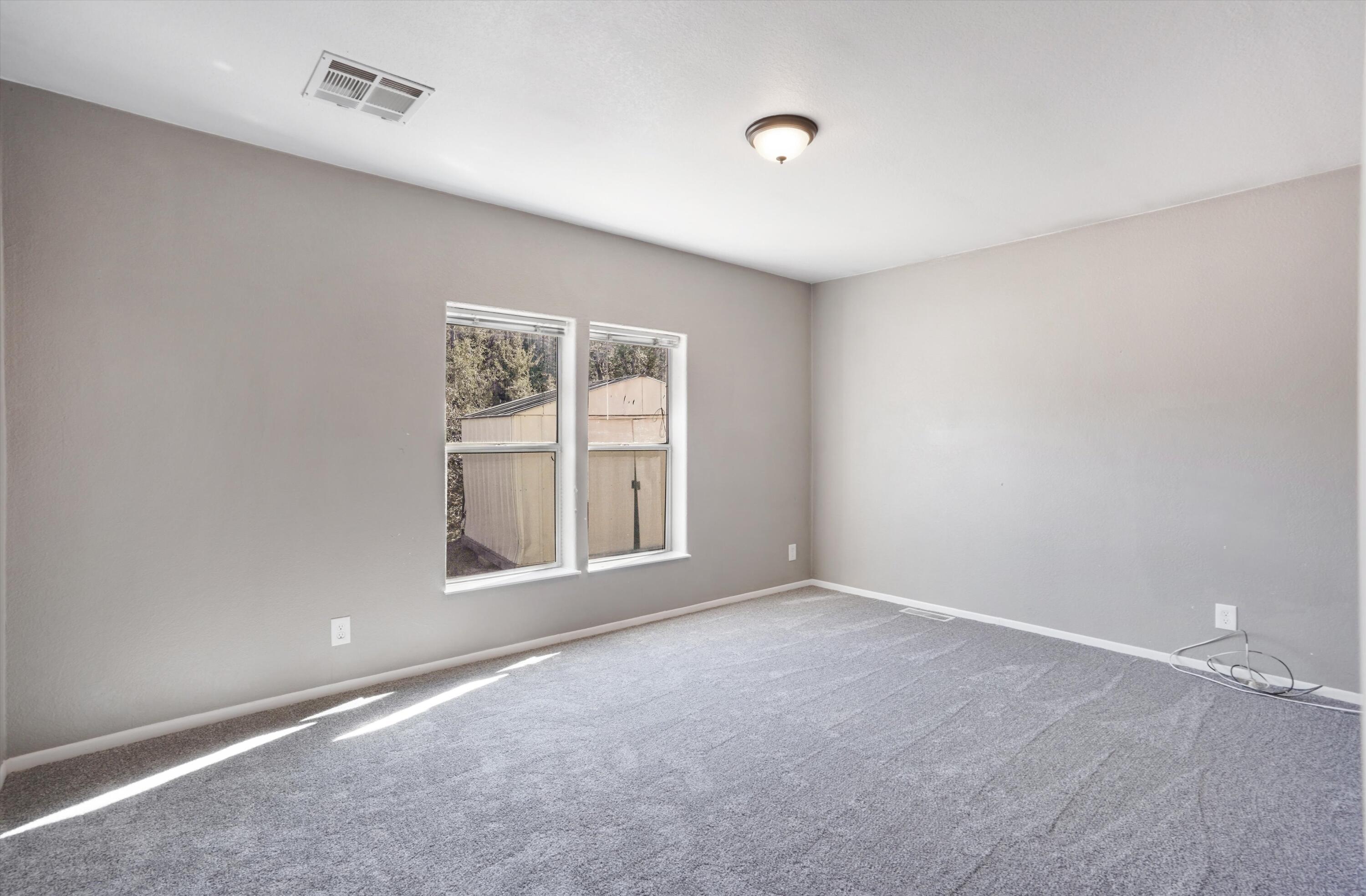 6 Derek Court