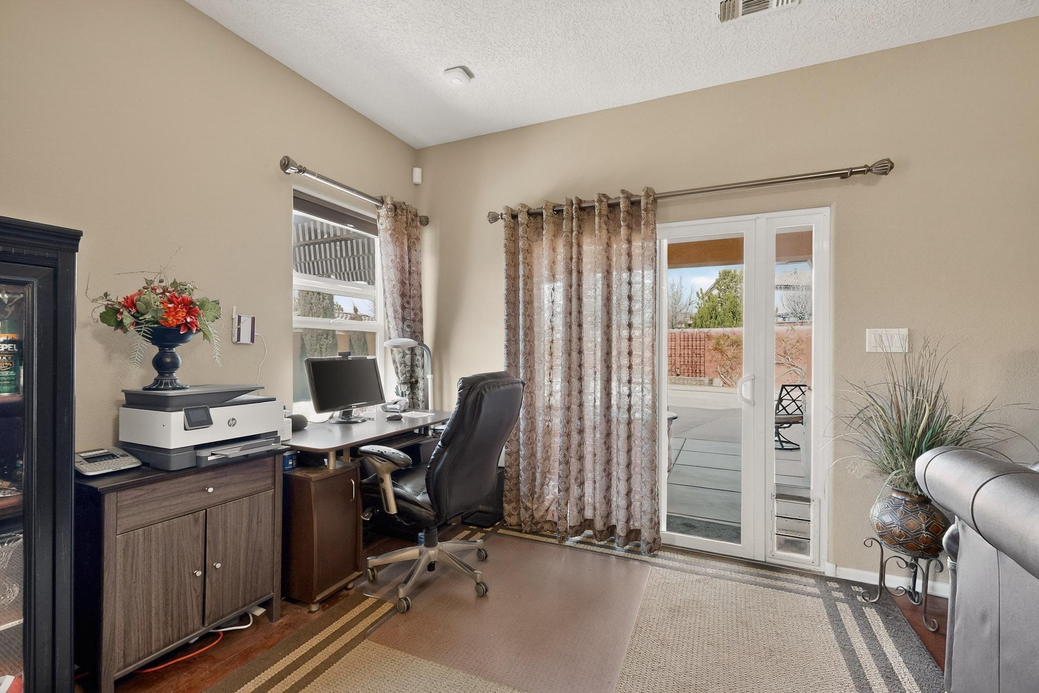 4021 Paseo Vista Place NE