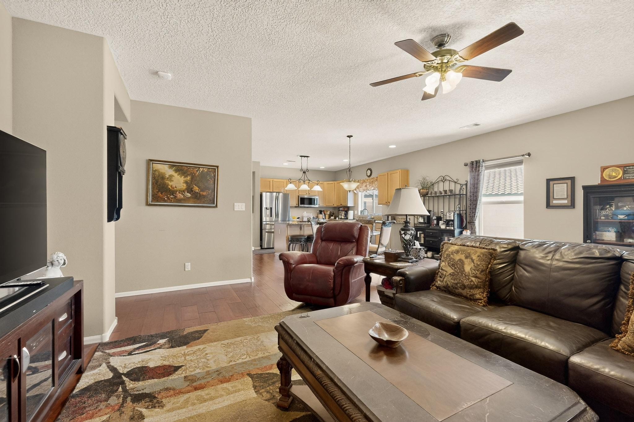 4021 Paseo Vista Place NE