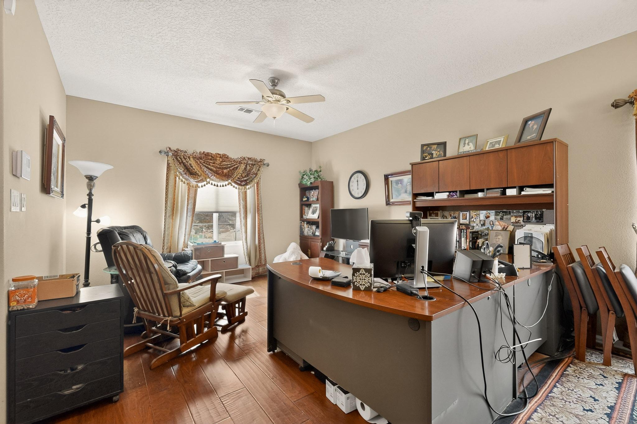 4021 Paseo Vista Place NE