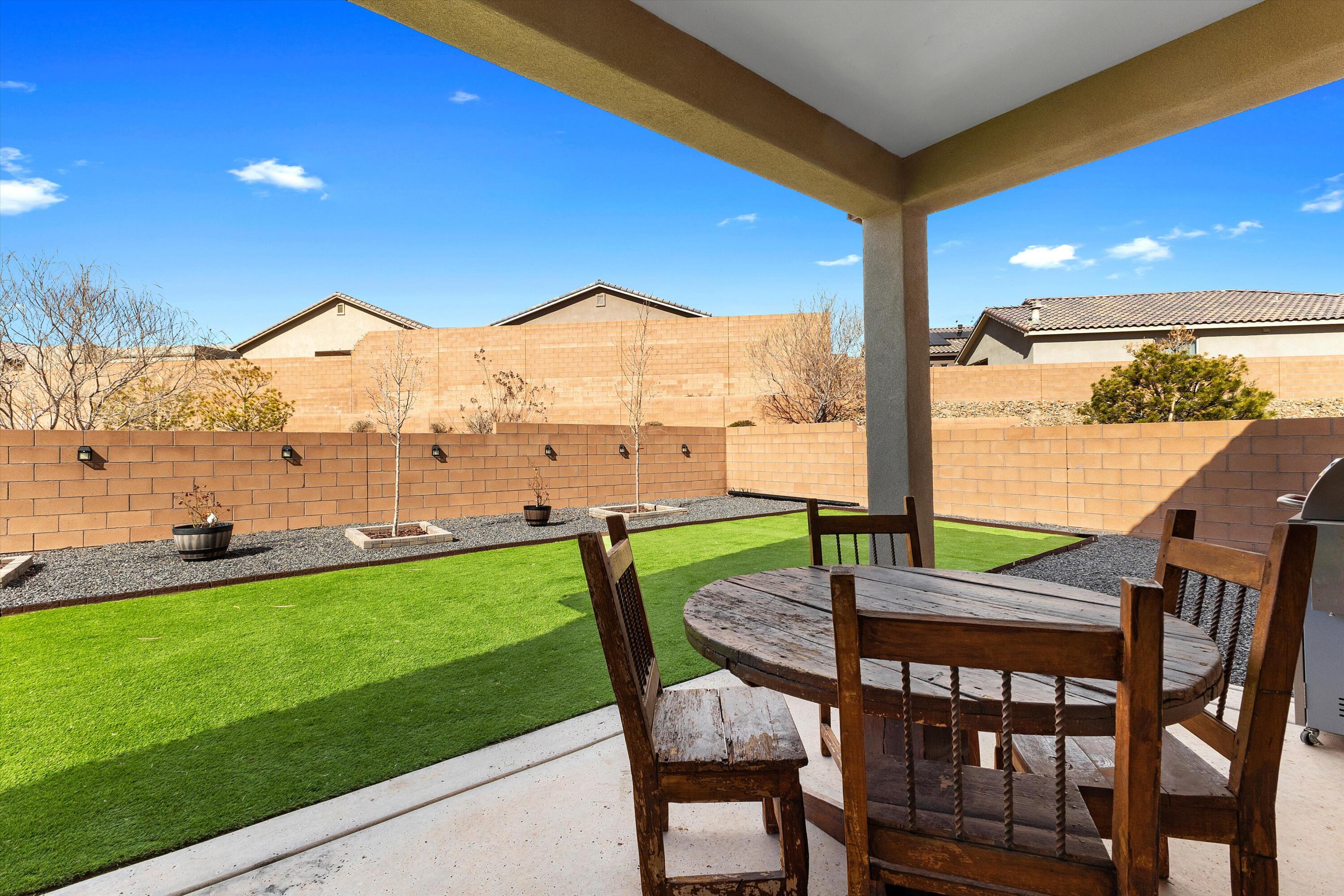 4308 Mountain Trail Loop NE