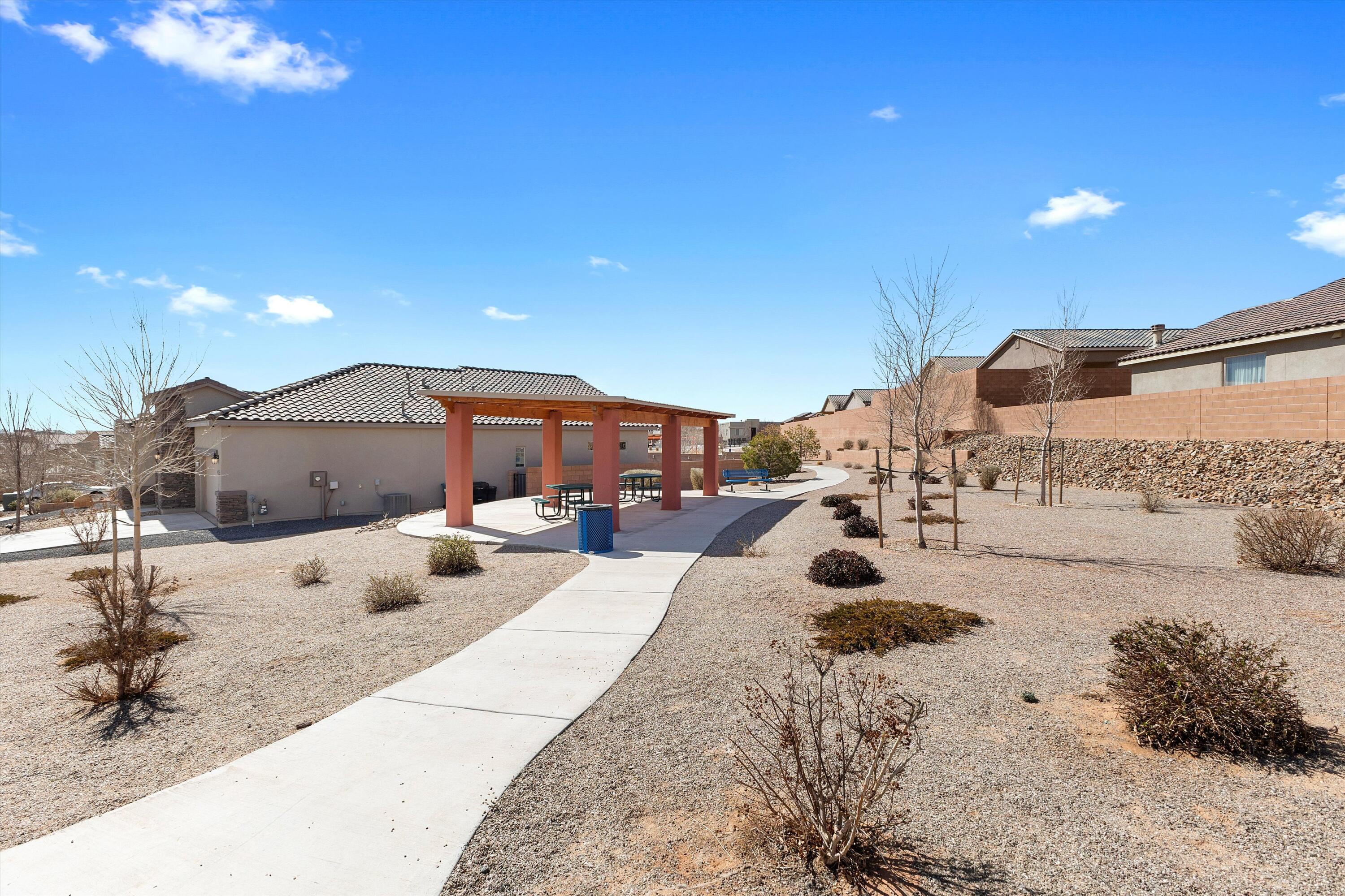 4308 Mountain Trail Loop NE