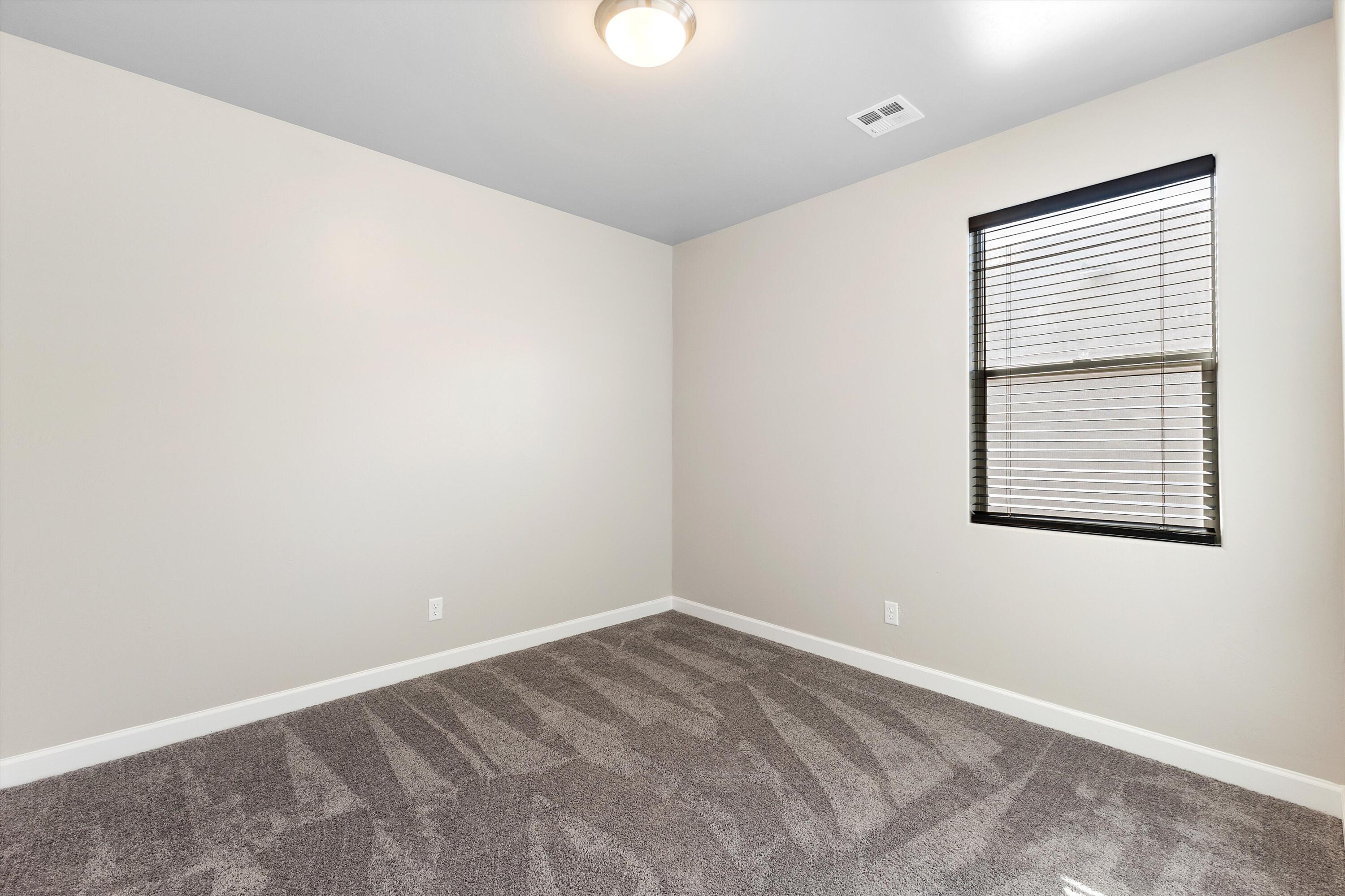 4308 Mountain Trail Loop NE