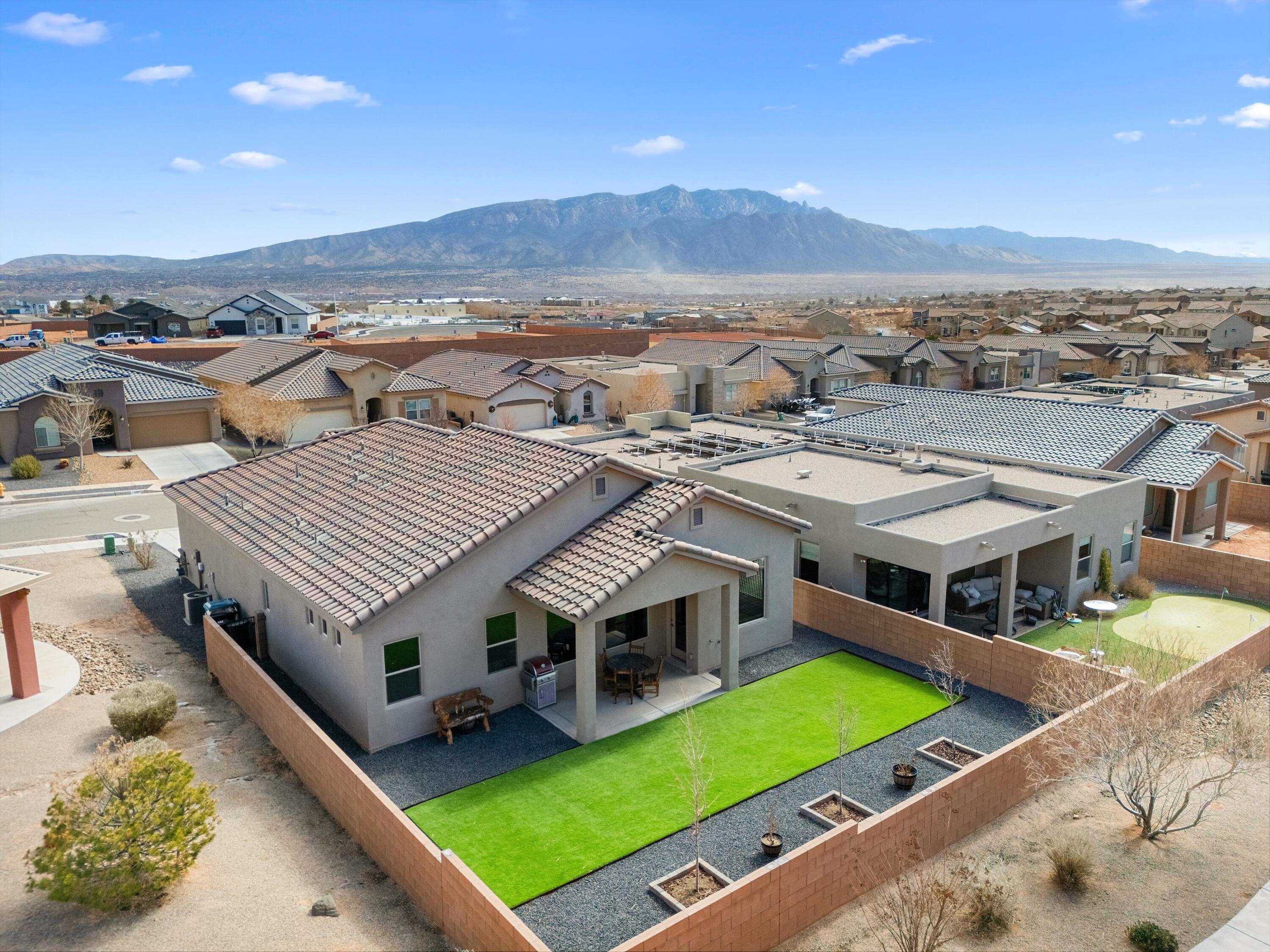 4308 Mountain Trail Loop NE