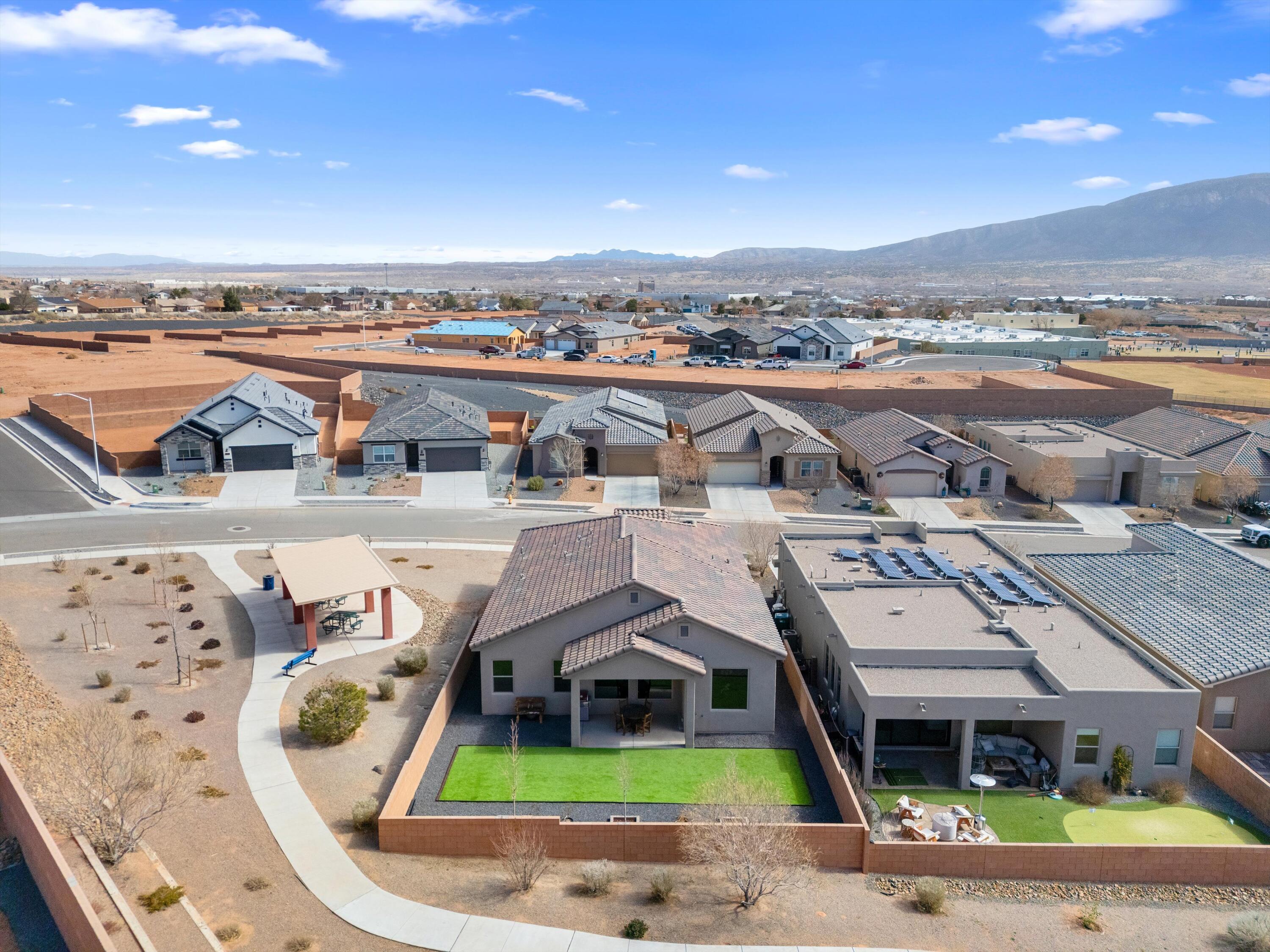 4308 Mountain Trail Loop NE