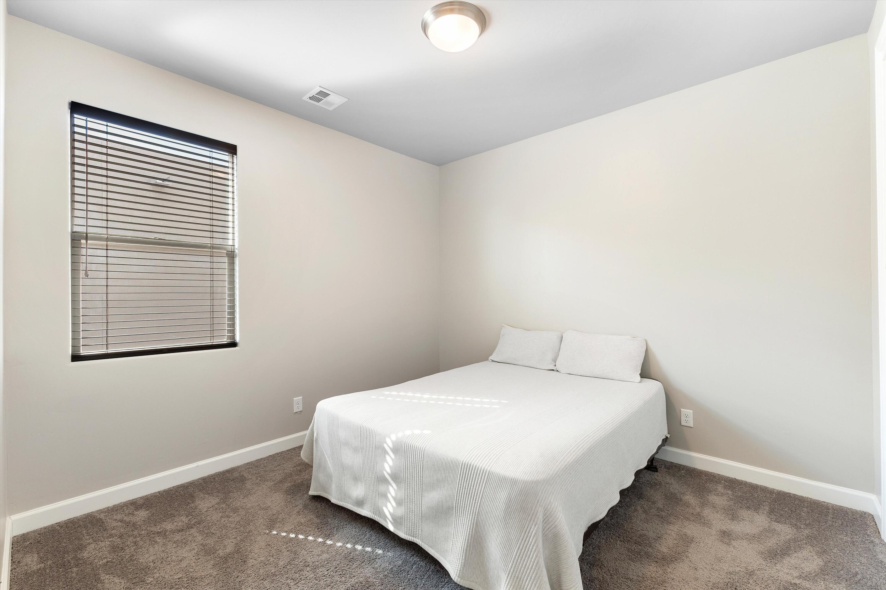 4308 Mountain Trail Loop NE