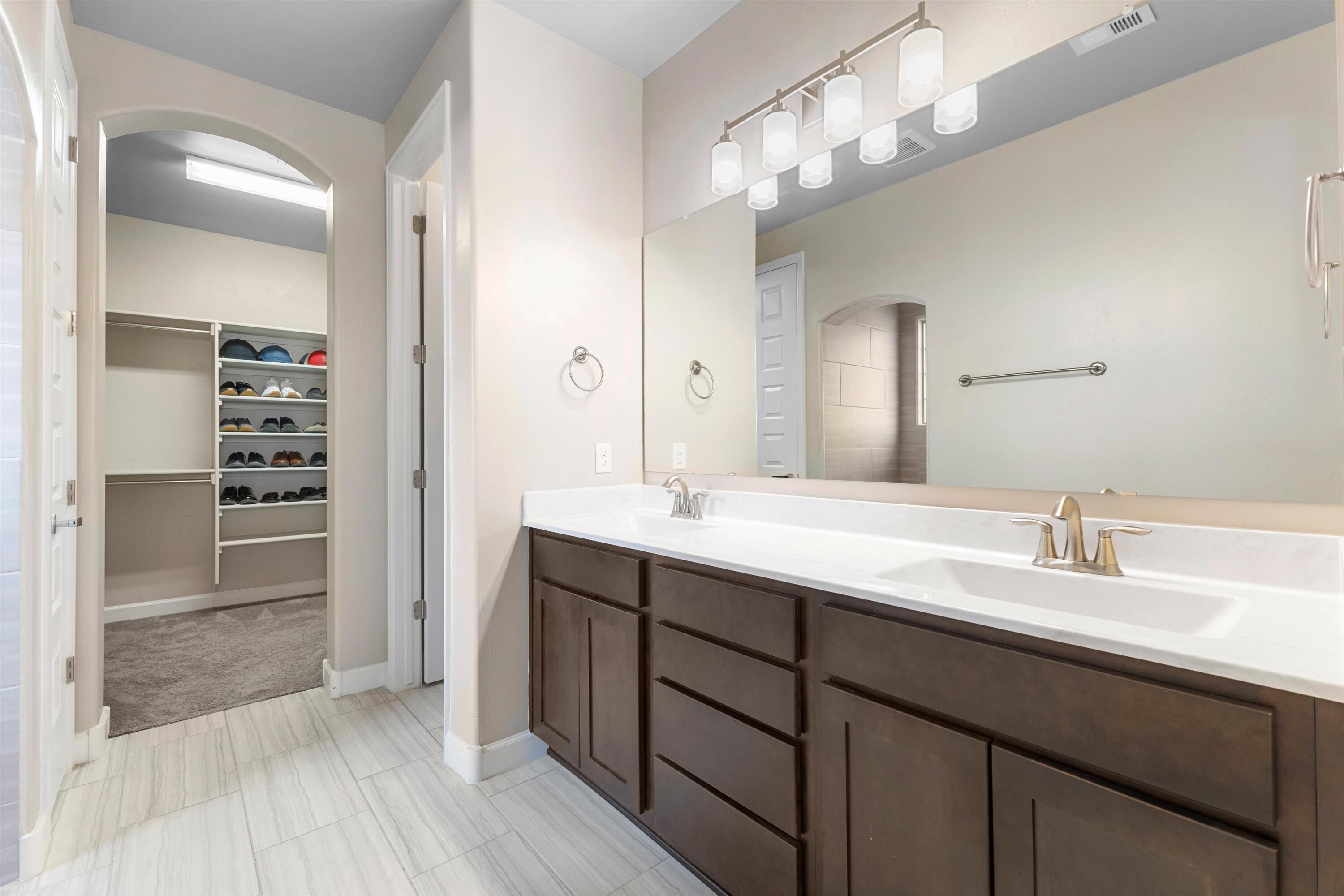 4308 Mountain Trail Loop NE