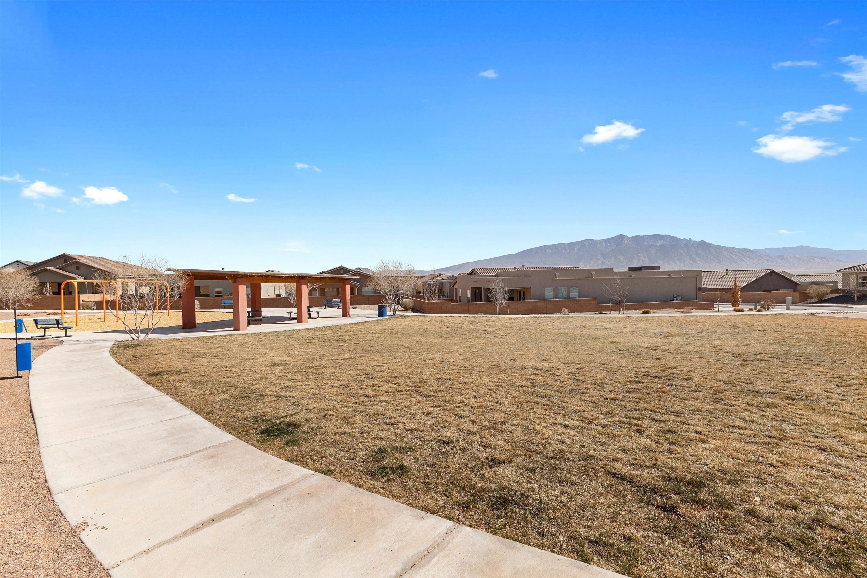 4308 Mountain Trail Loop NE