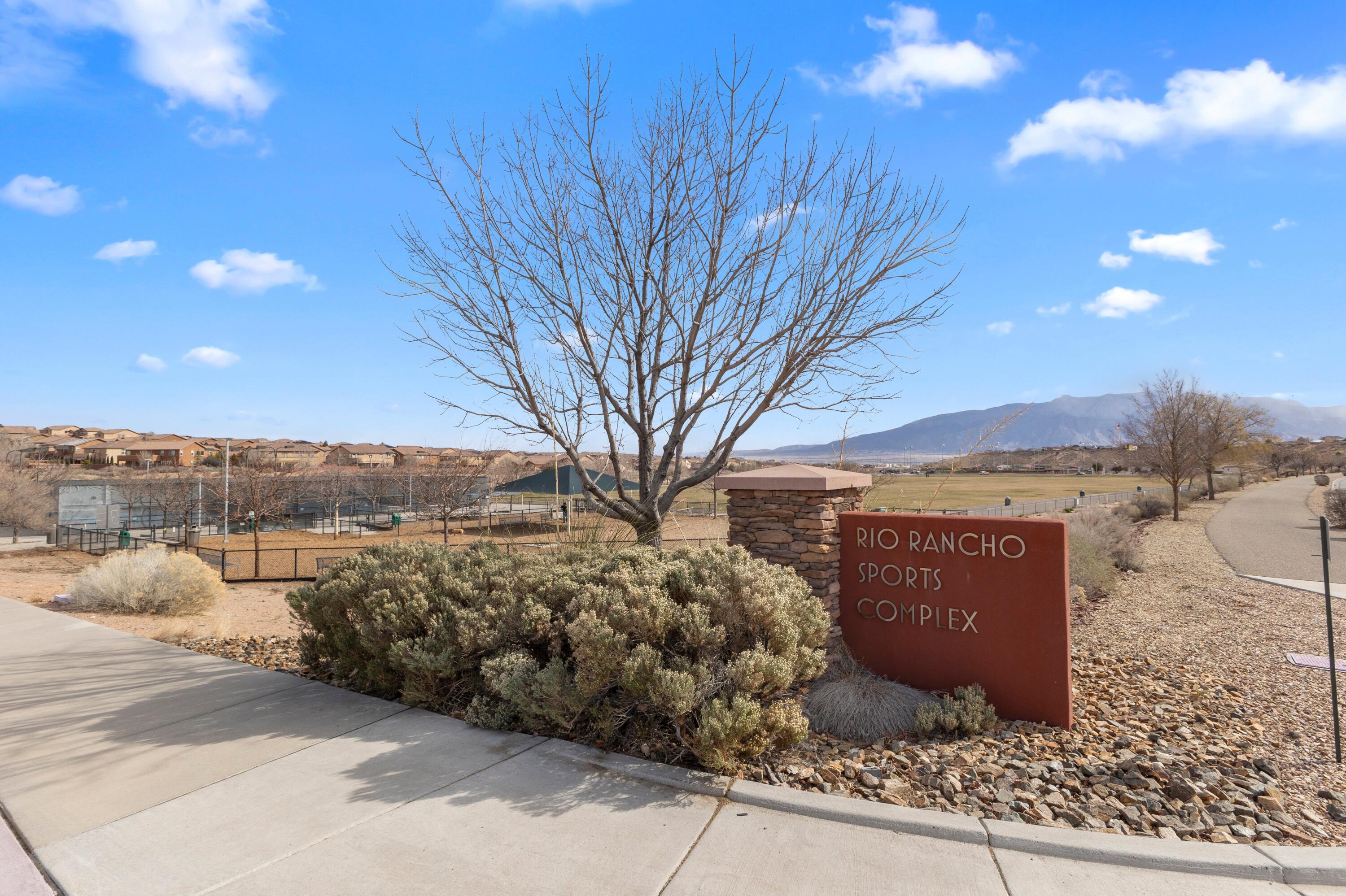 3232 Greystone Court SE