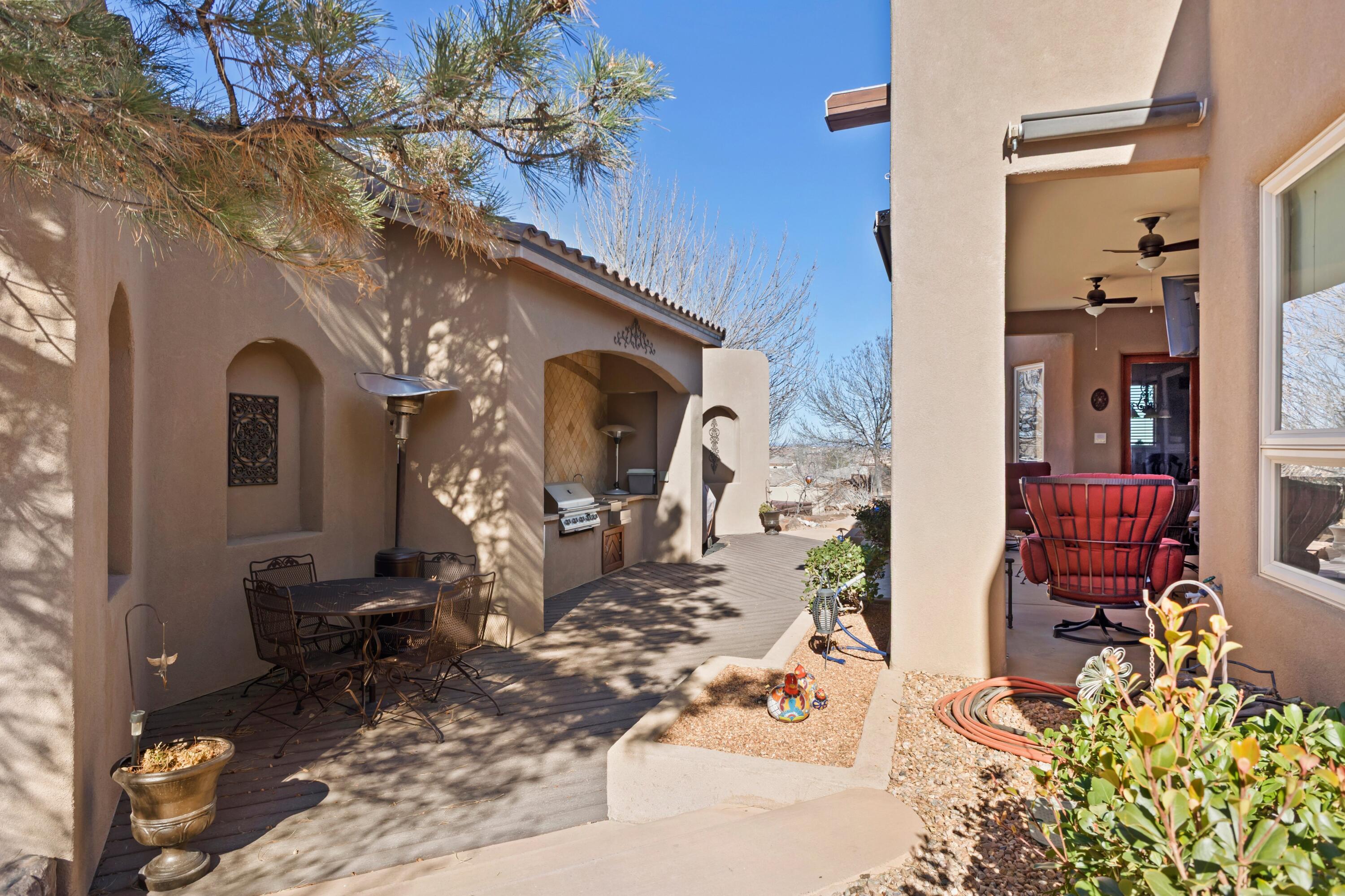 3232 Greystone Court SE