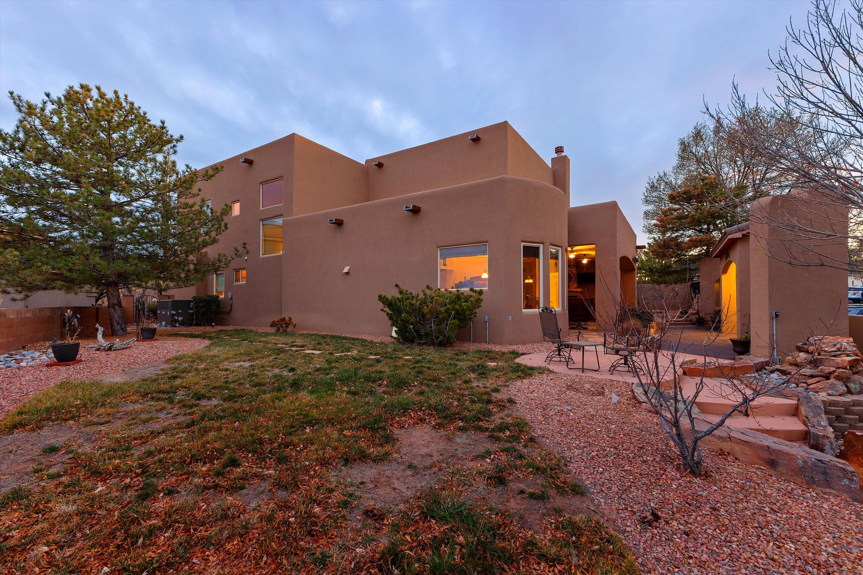 3232 Greystone Court SE