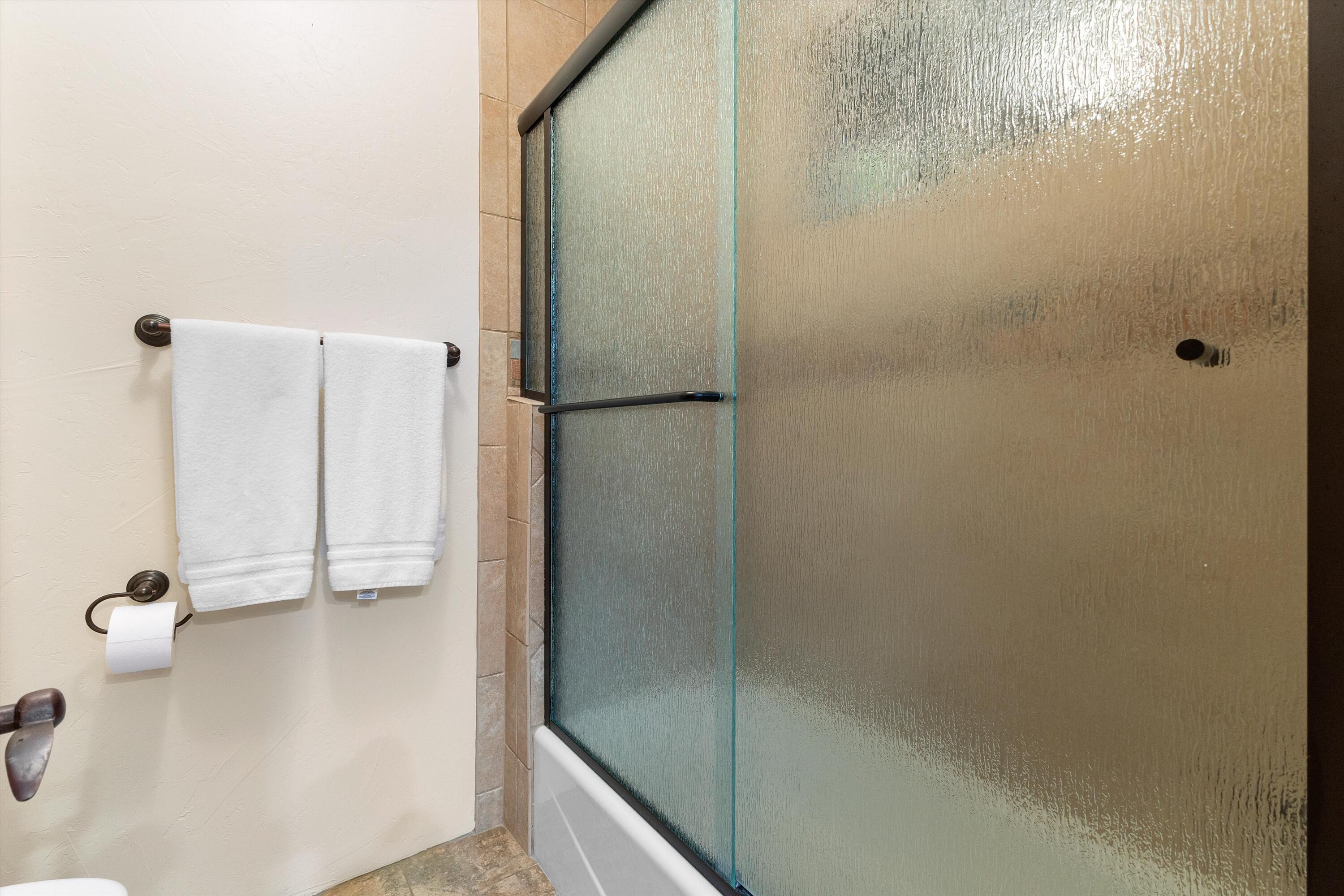 3232 Greystone Court SE