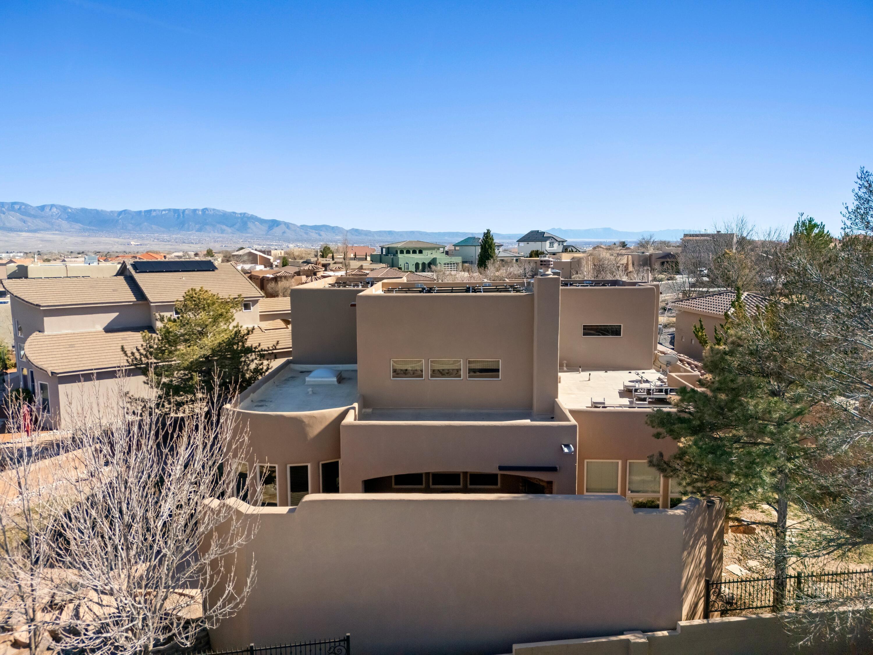 3232 Greystone Court SE