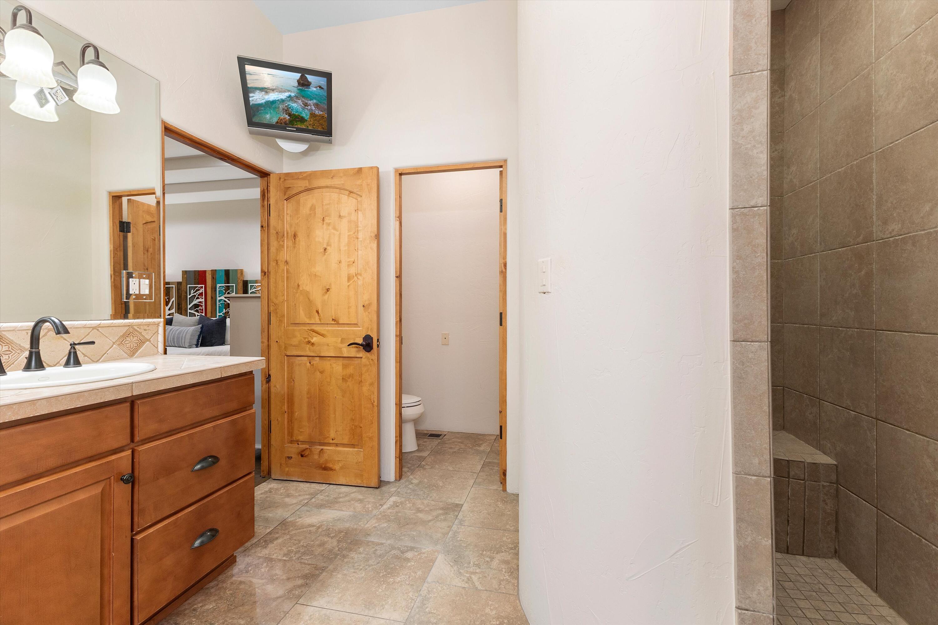 3232 Greystone Court SE