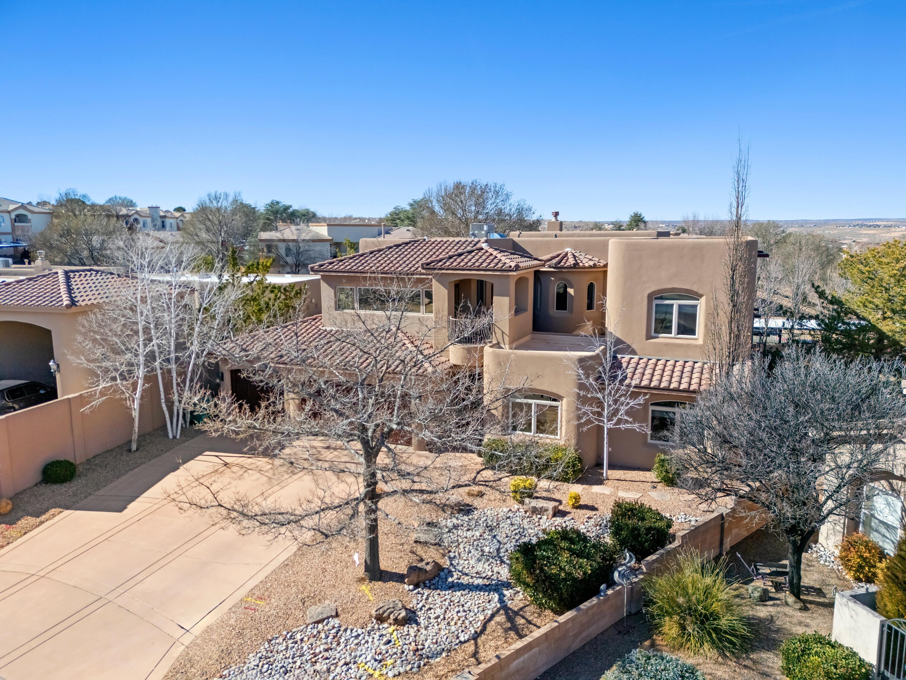 3232 Greystone Court SE