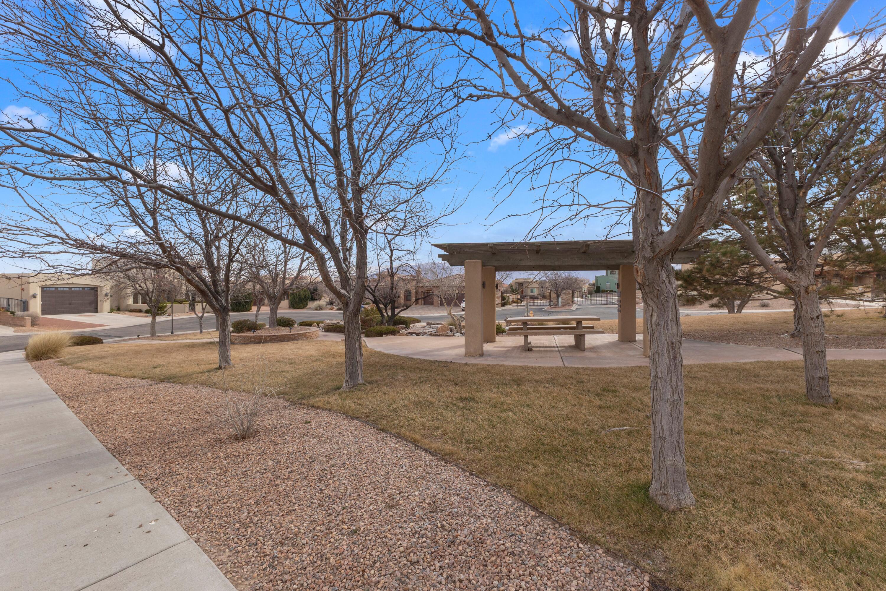 3232 Greystone Court SE