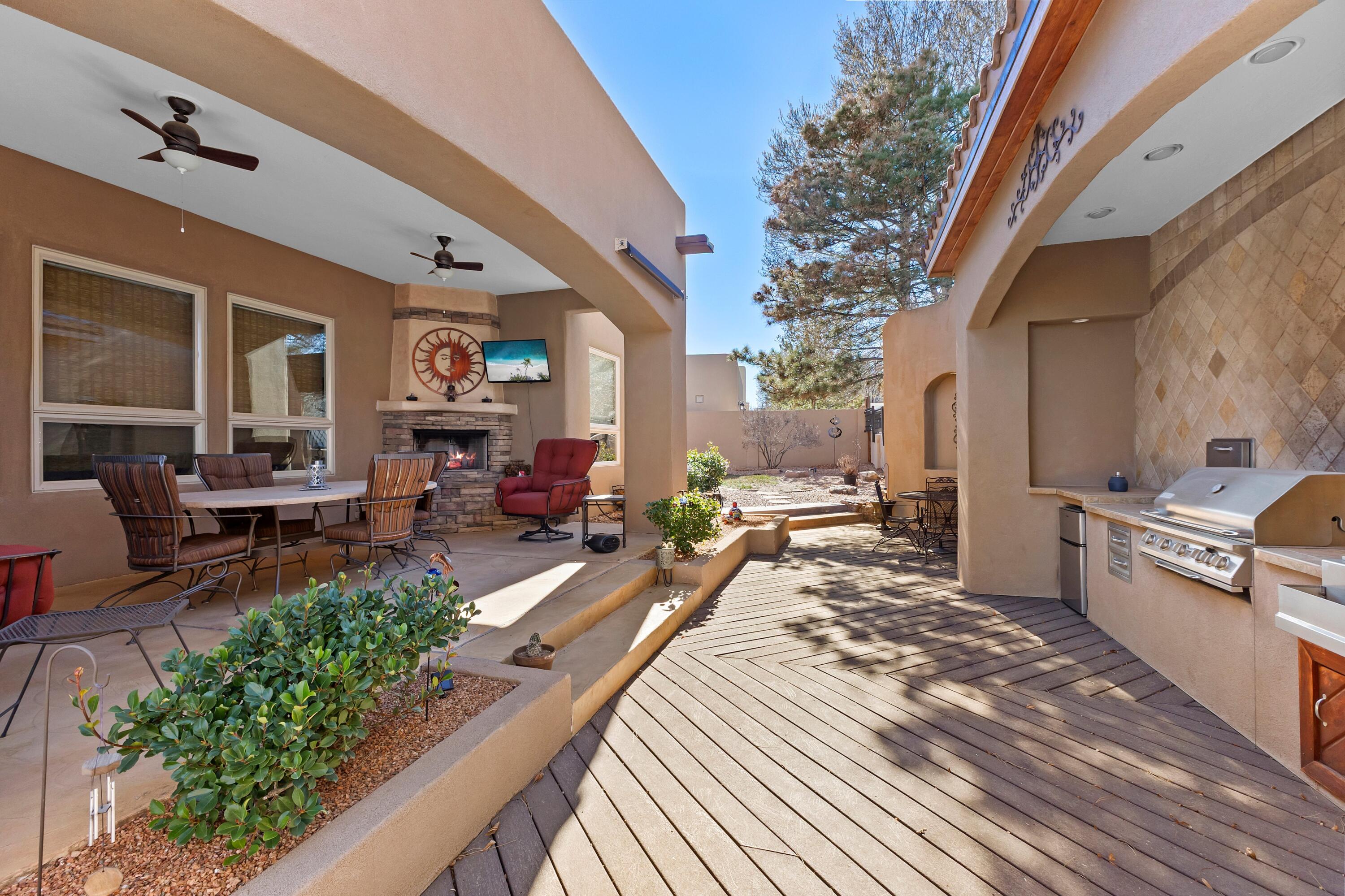 3232 Greystone Court SE