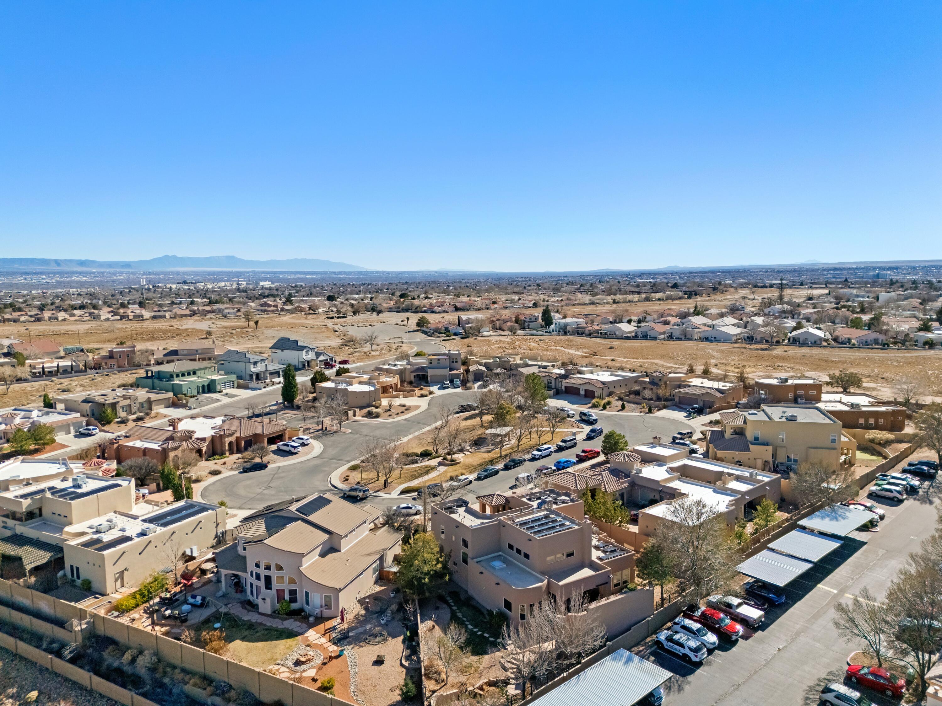 3232 Greystone Court SE