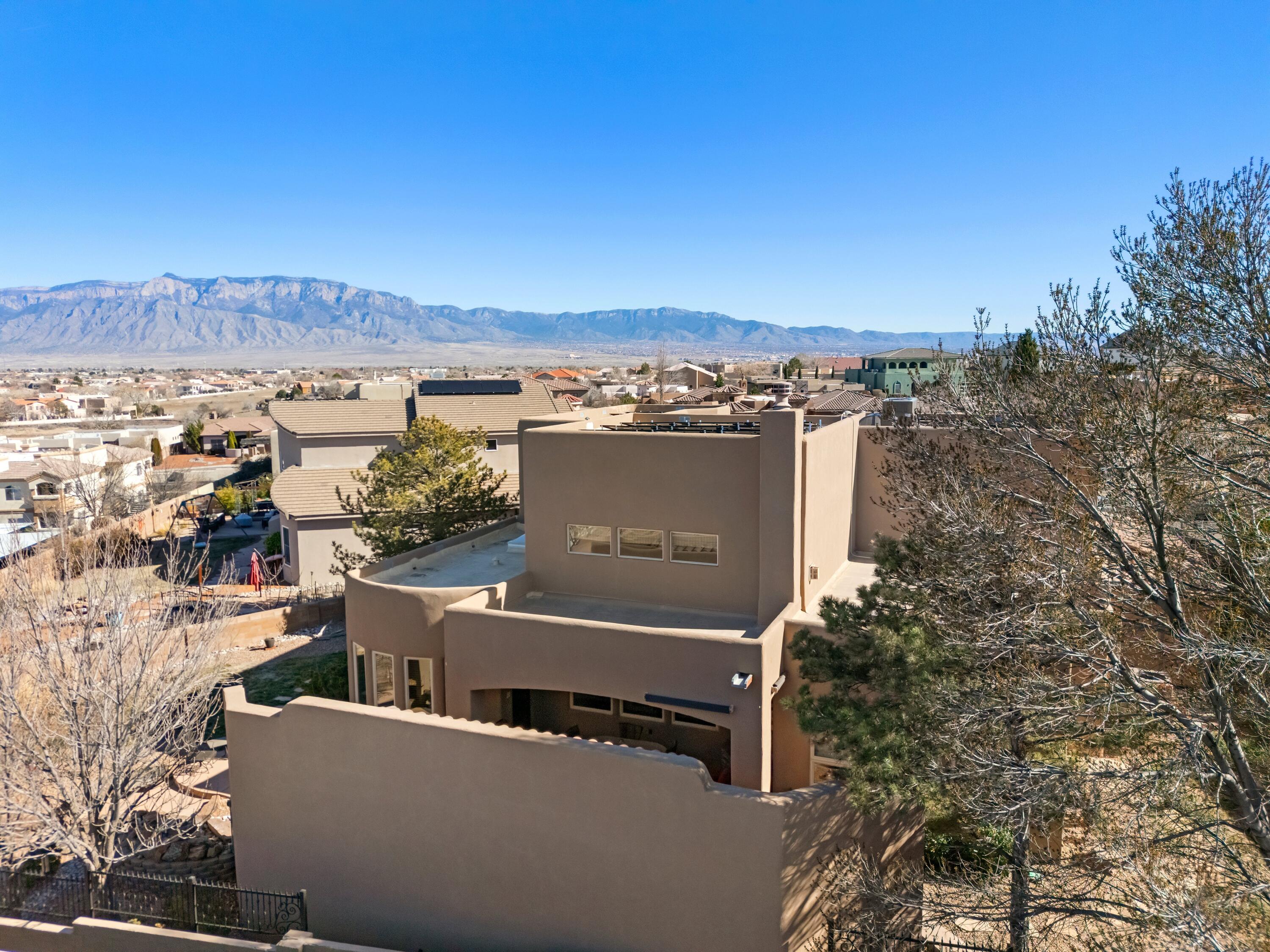 3232 Greystone Court SE