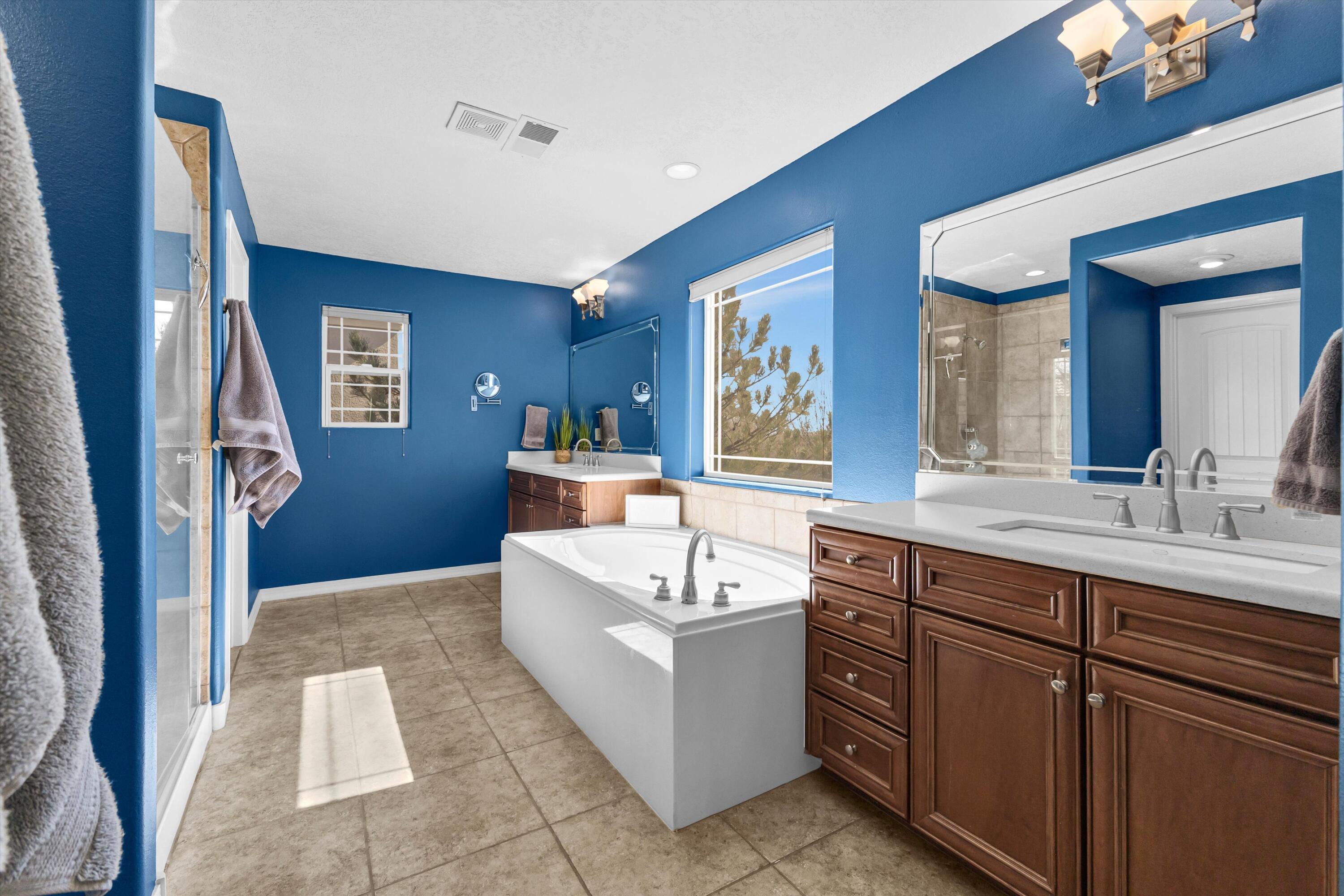 8404 Wild Dunes Avenue NW